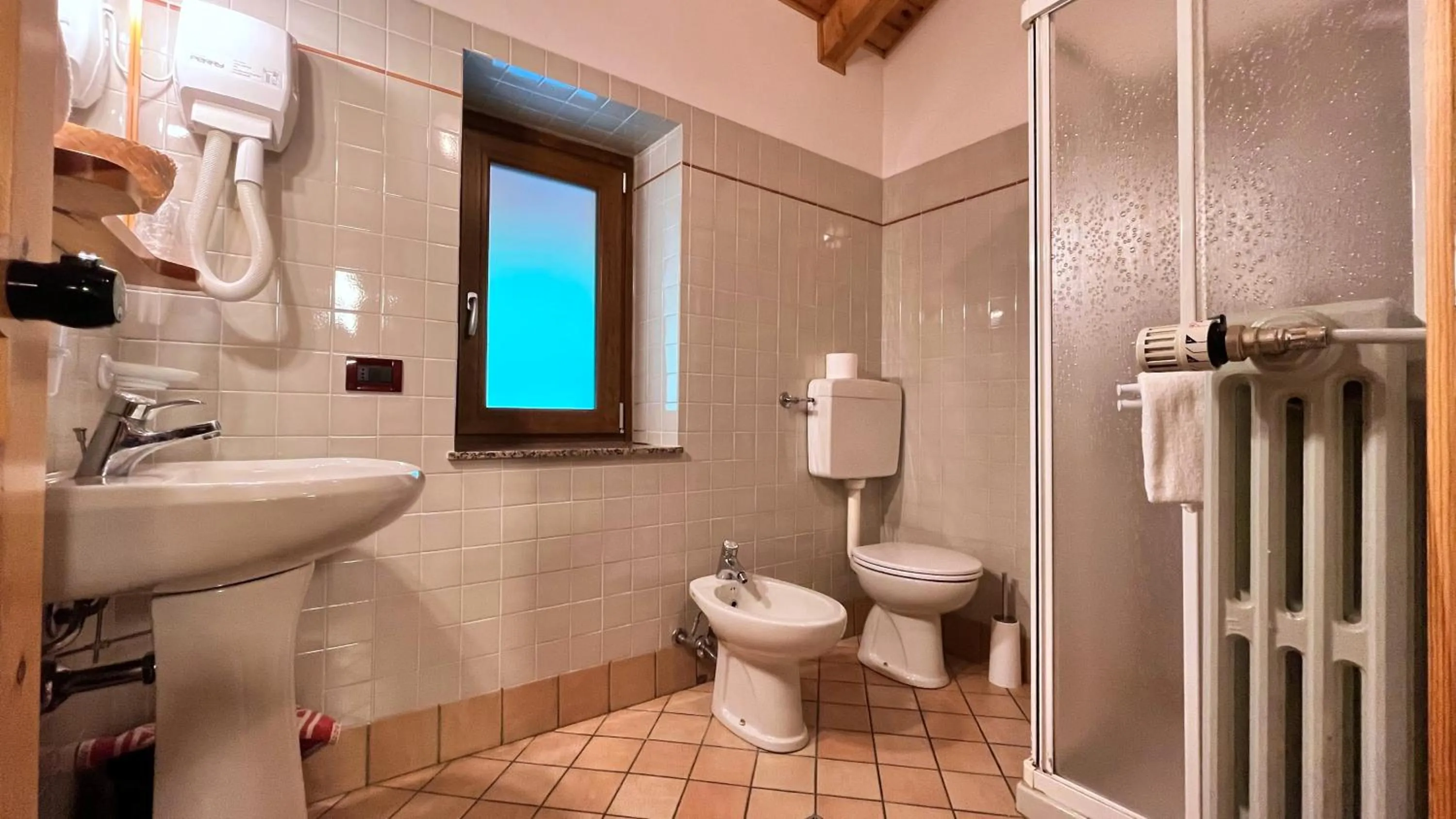 Bathroom in Hotel Le Pinete