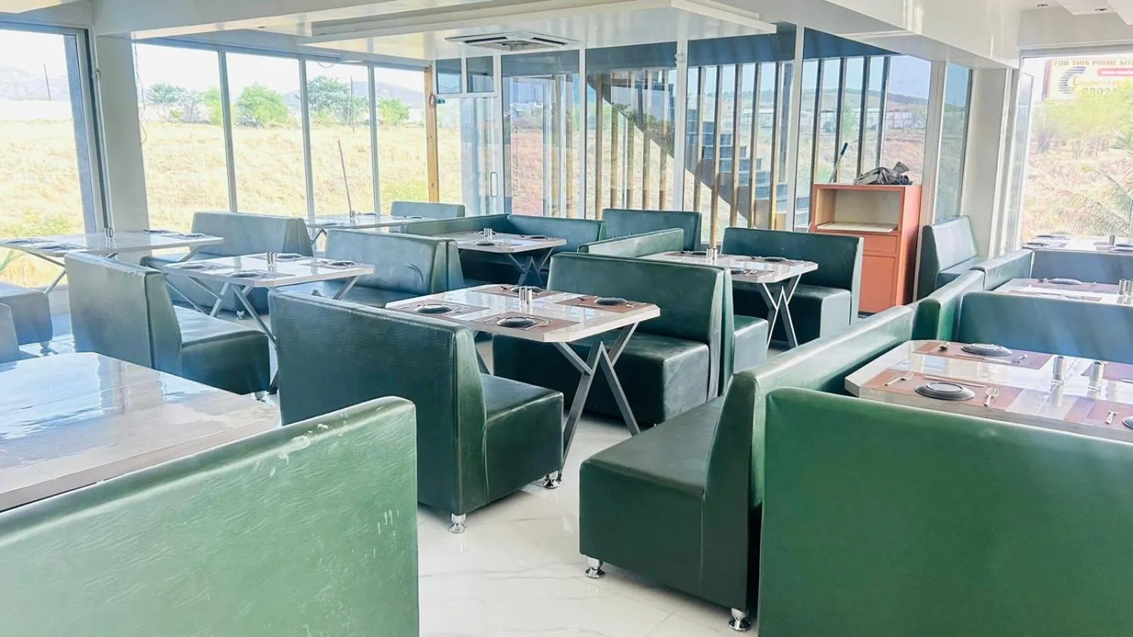 Restaurant/places to eat in River An Sky Resort