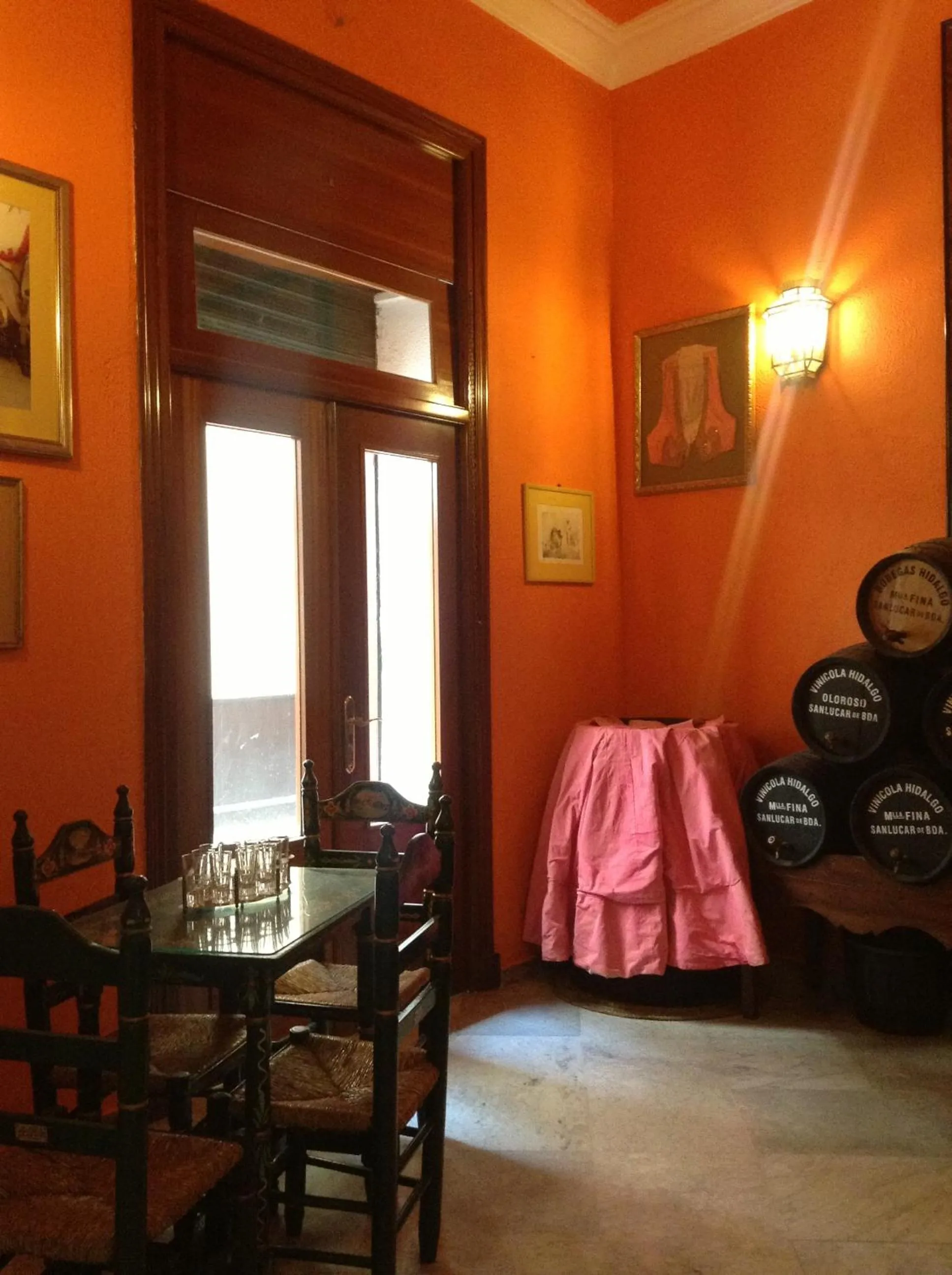 Day in Hostal Sierpes