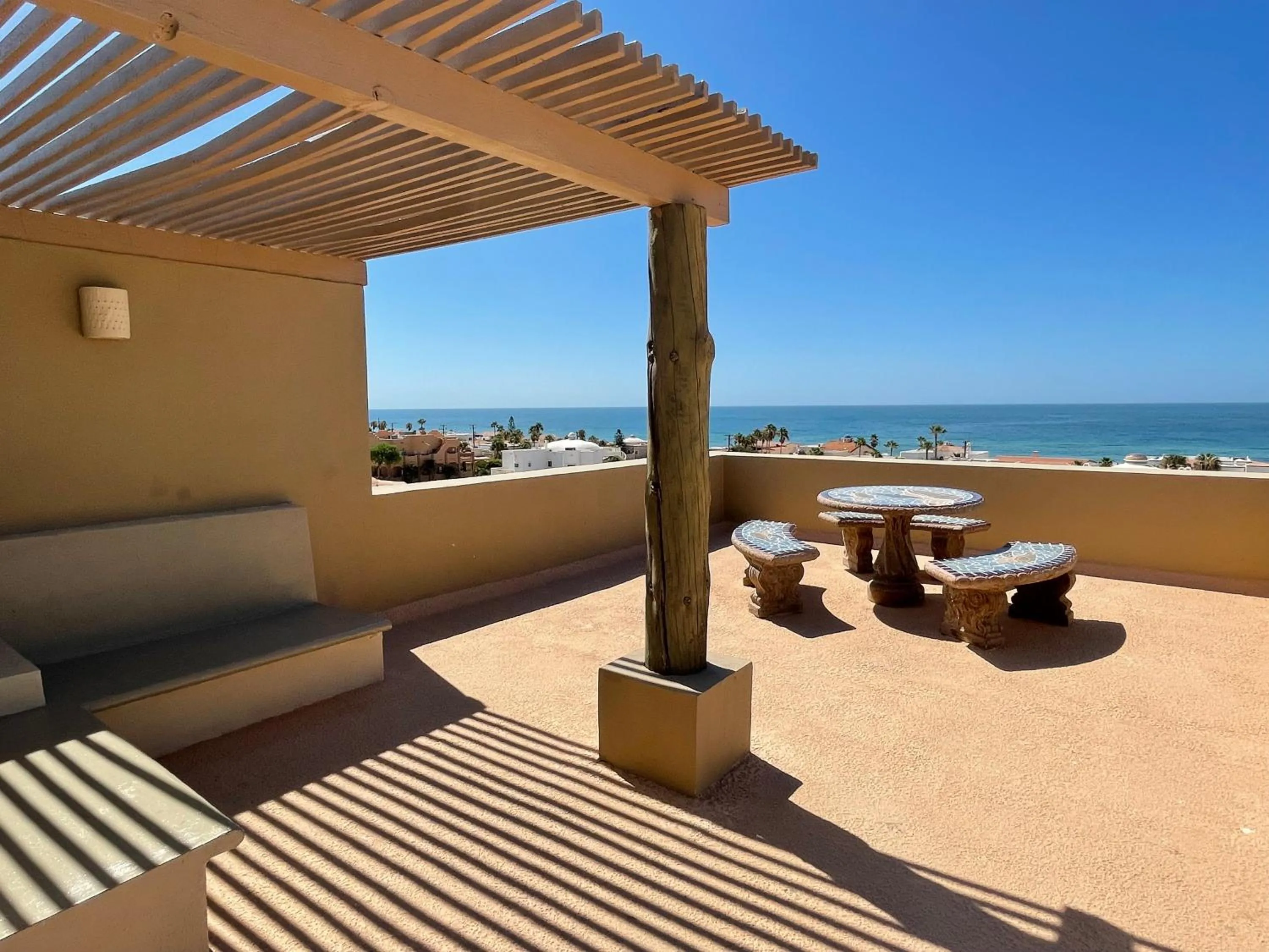 Corona del Mar By Rocky Host