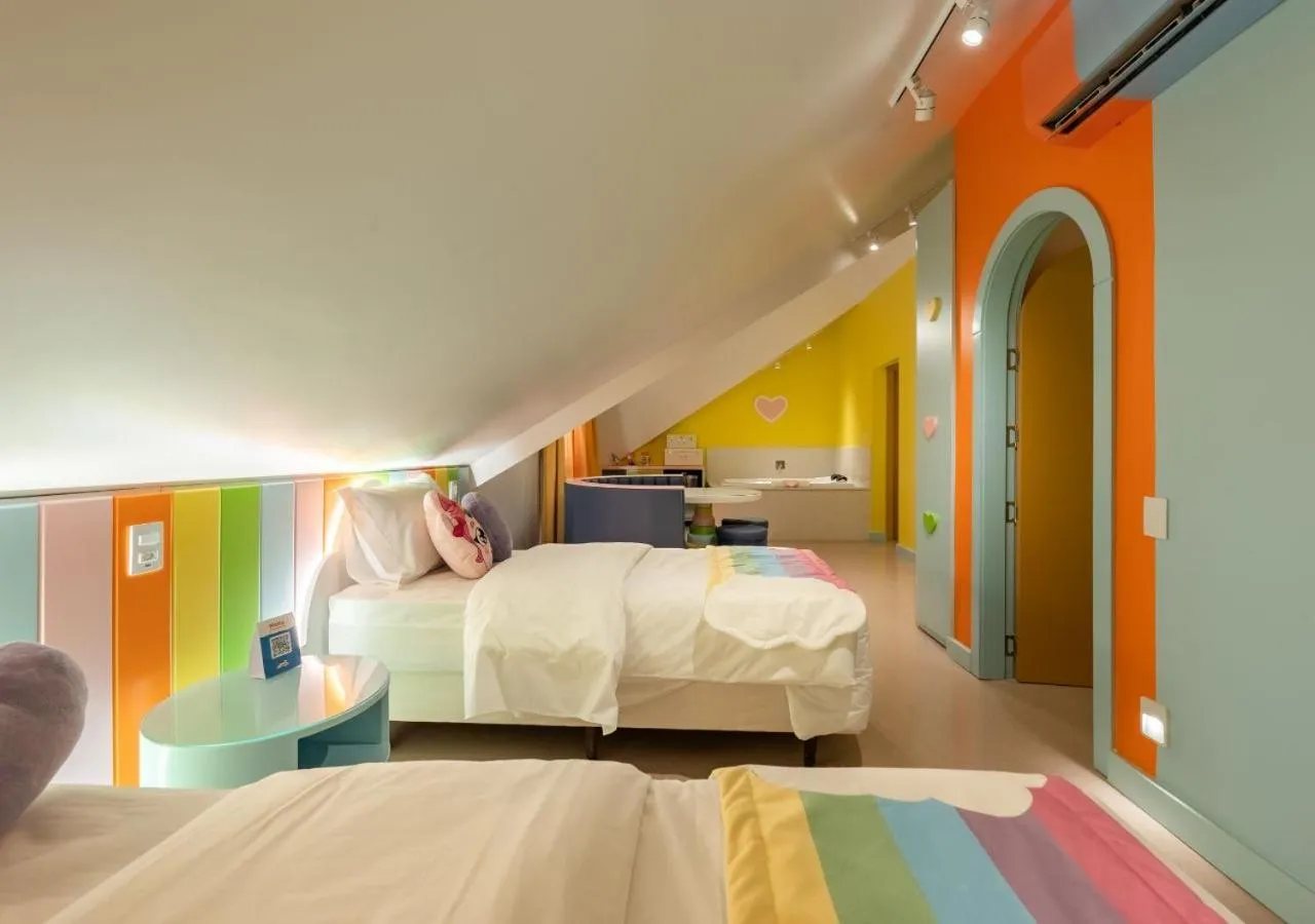 Bedroom, Bed in Mundo Criamigos Hotel Gramado