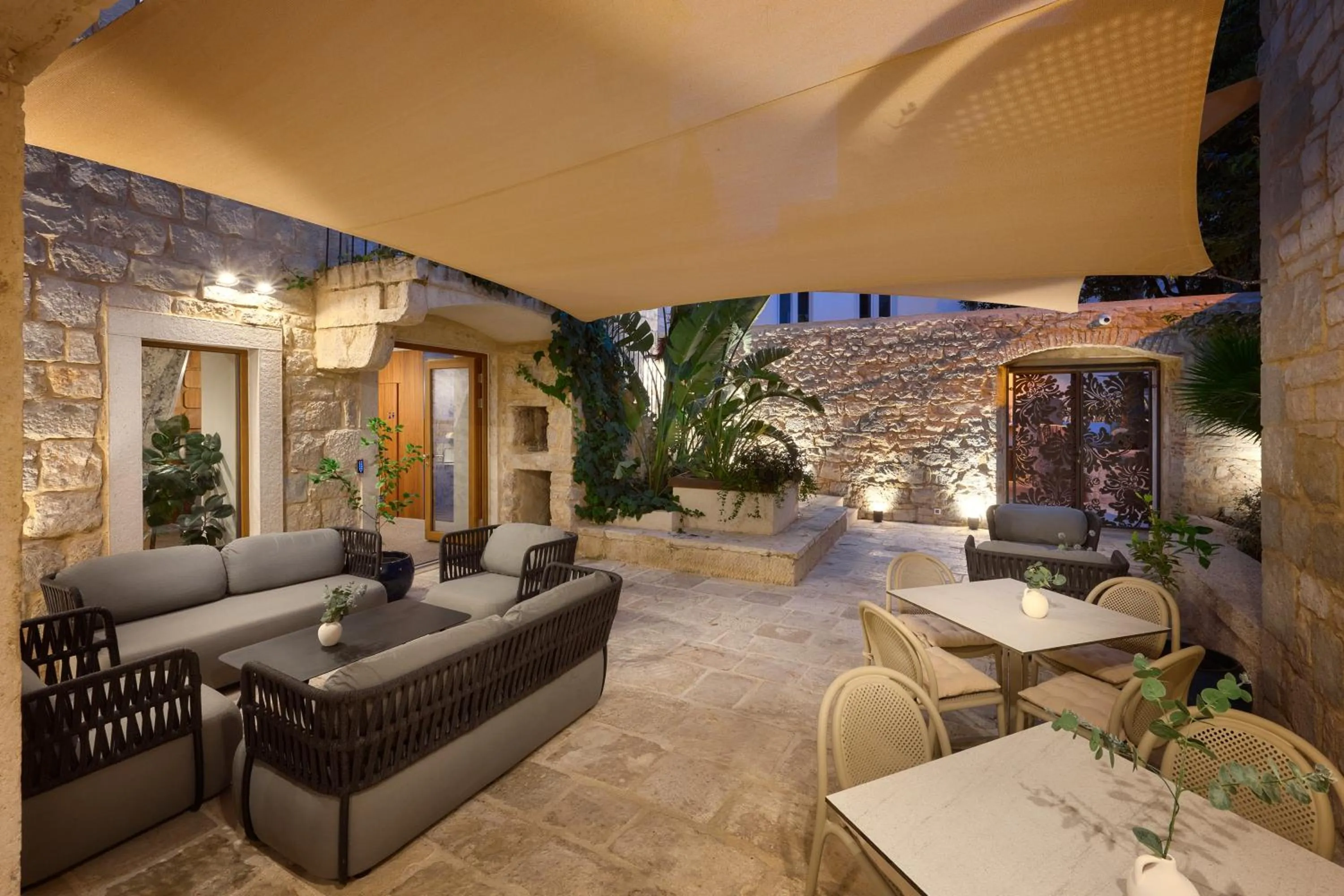 Garden in Central Heritage Hotel