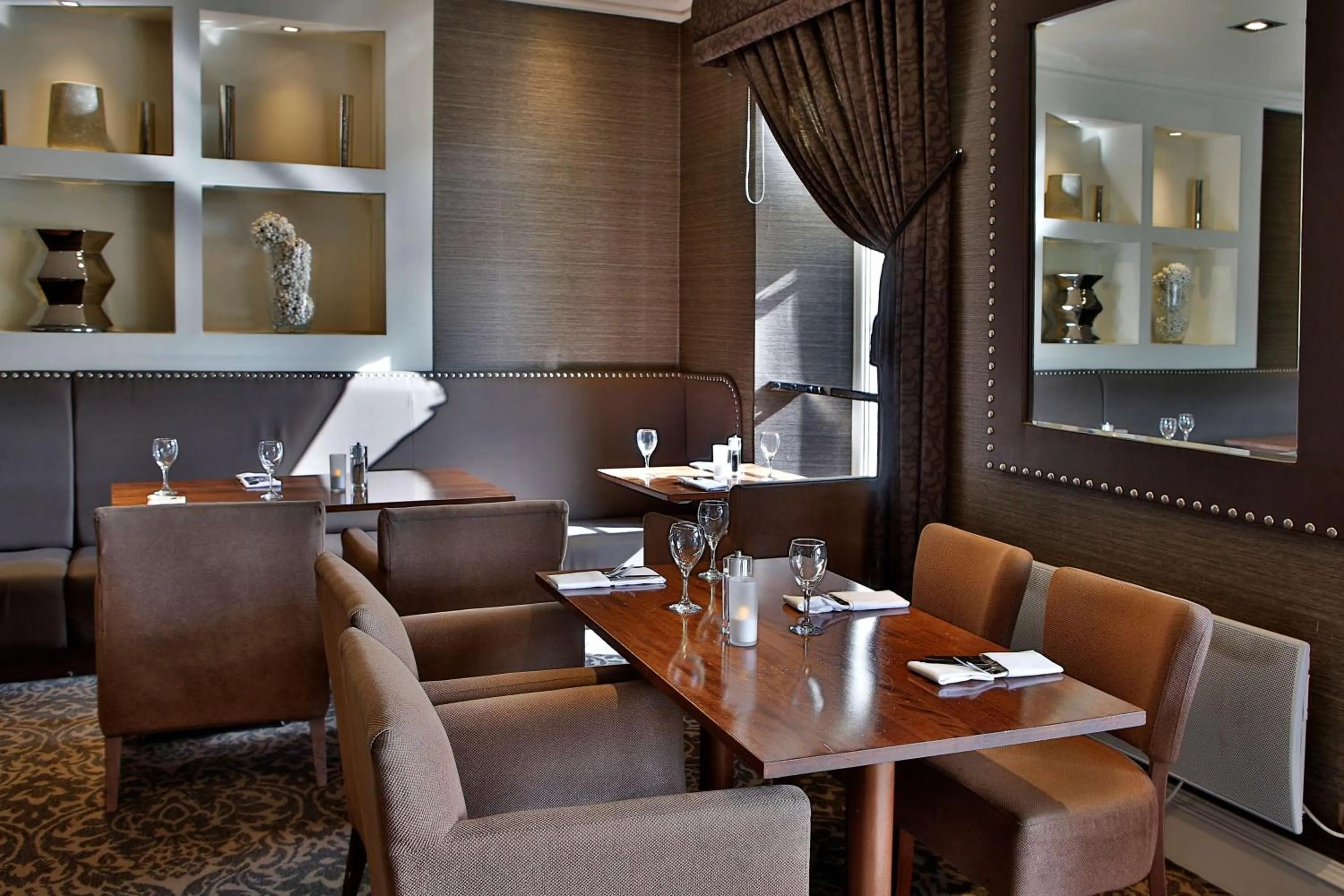 Restaurant/places to eat in Best Western Motherwell Centre Moorings Hotel