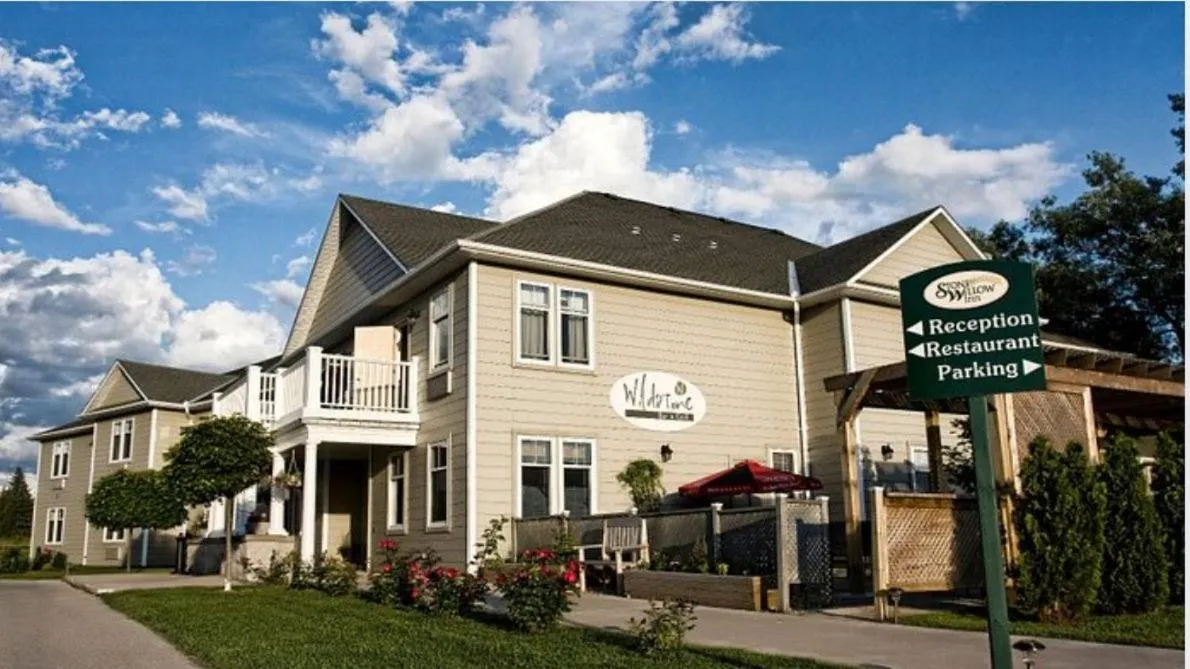 Stone Willow Inn