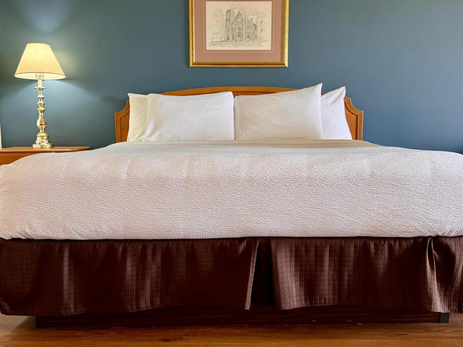 King Suite with Spa Bath in Stone Willow Inn