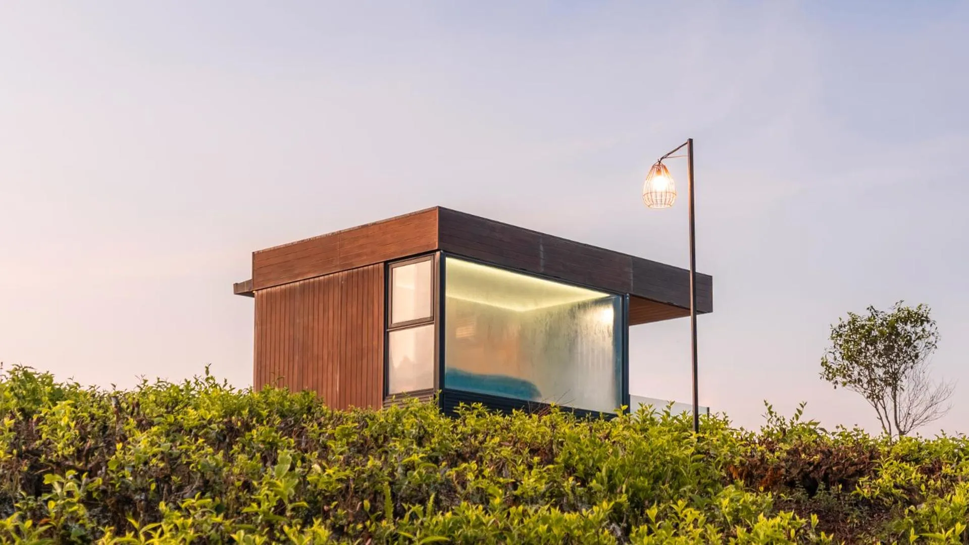 Property building in Bobocabin Sukawana, Bandung