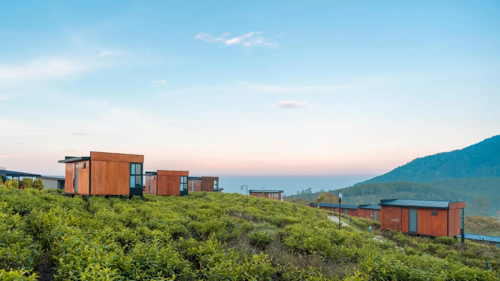 Property building in Bobocabin Sukawana, Bandung