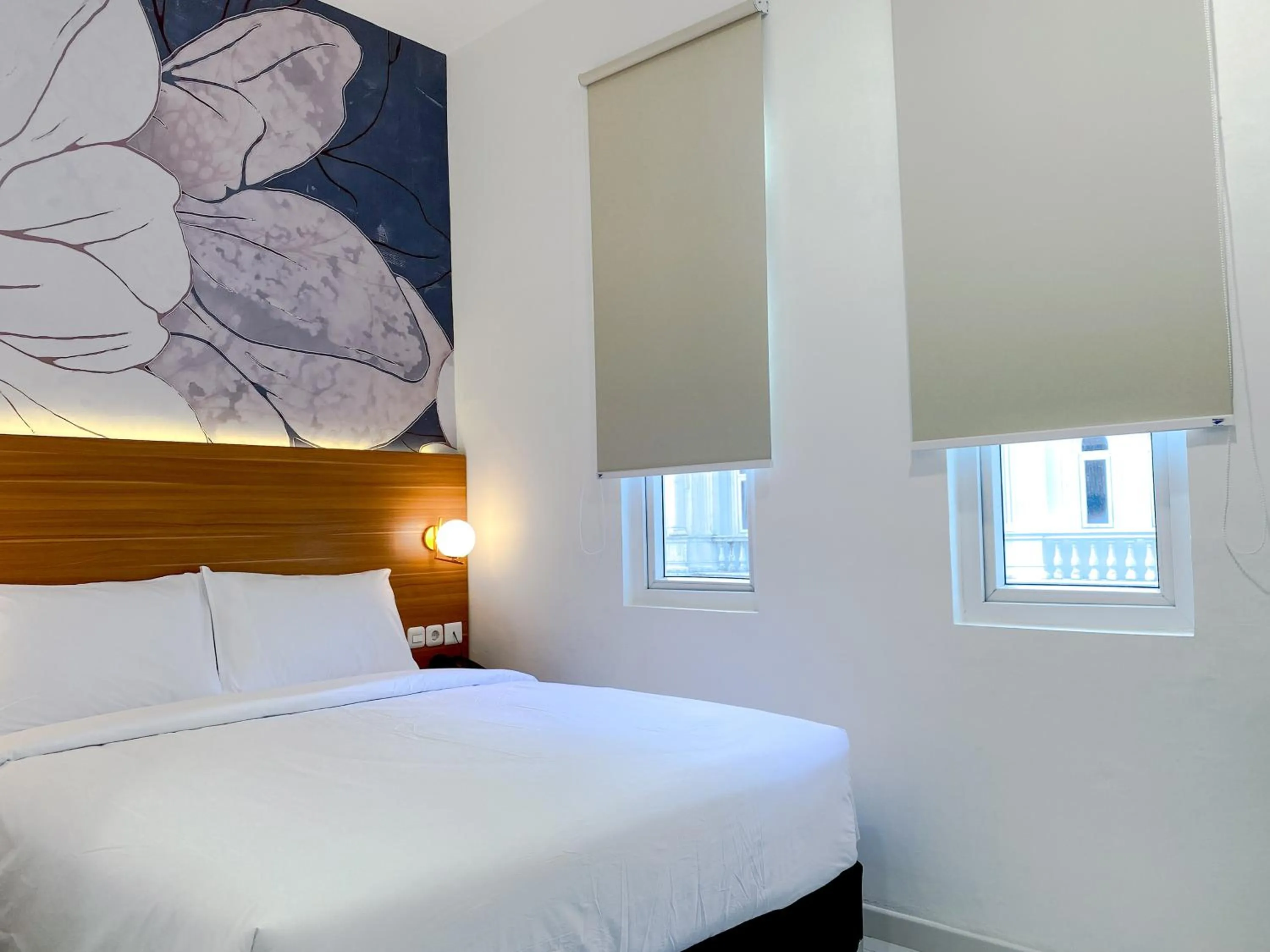 Bed in Cordex Hotel Marelan Medan