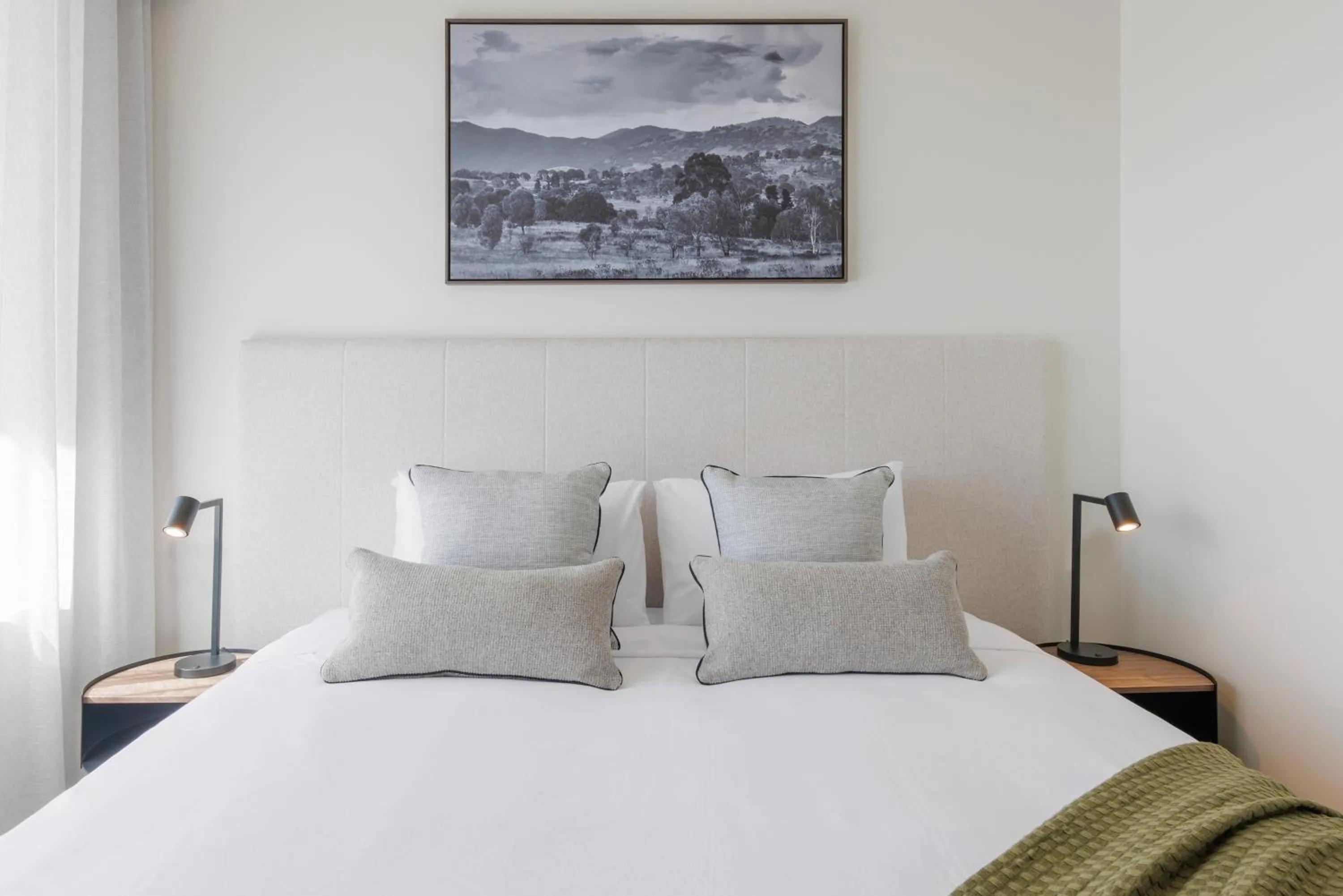 Bed in Punthill Tuggeranong