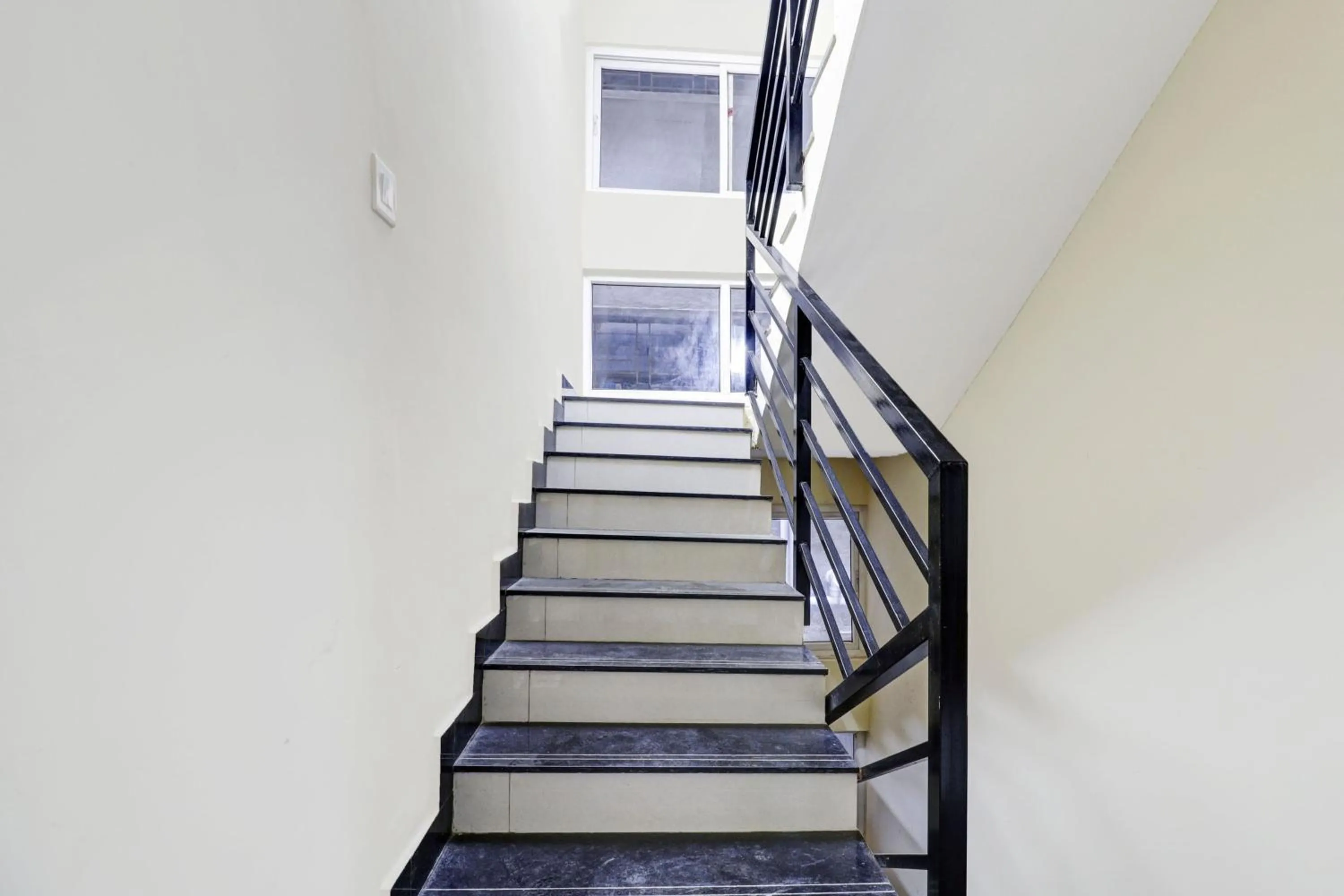 Lobby or reception in Hotel O Sri Harshitha Grand Near Zudio - Star Bazaar, Kundalhalli Gate