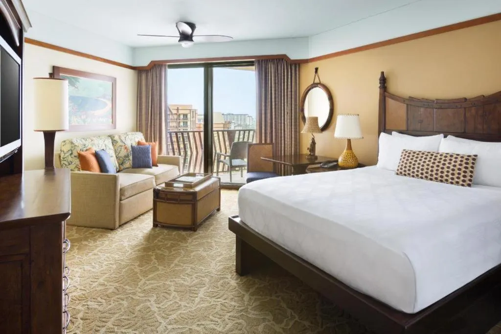 Bed in Aulani, Disney Vacation Club Villas