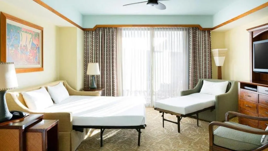 Bed in Aulani, Disney Vacation Club Villas