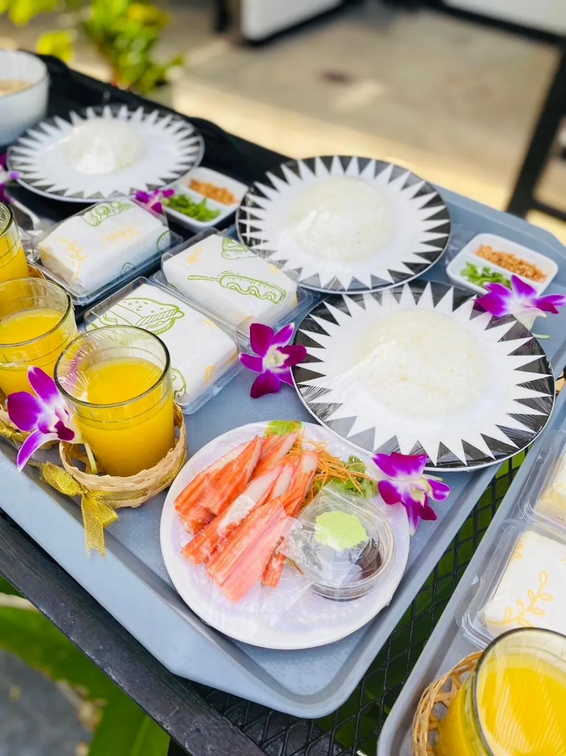 Food and drinks in Penguin Villa Resort & Bistro