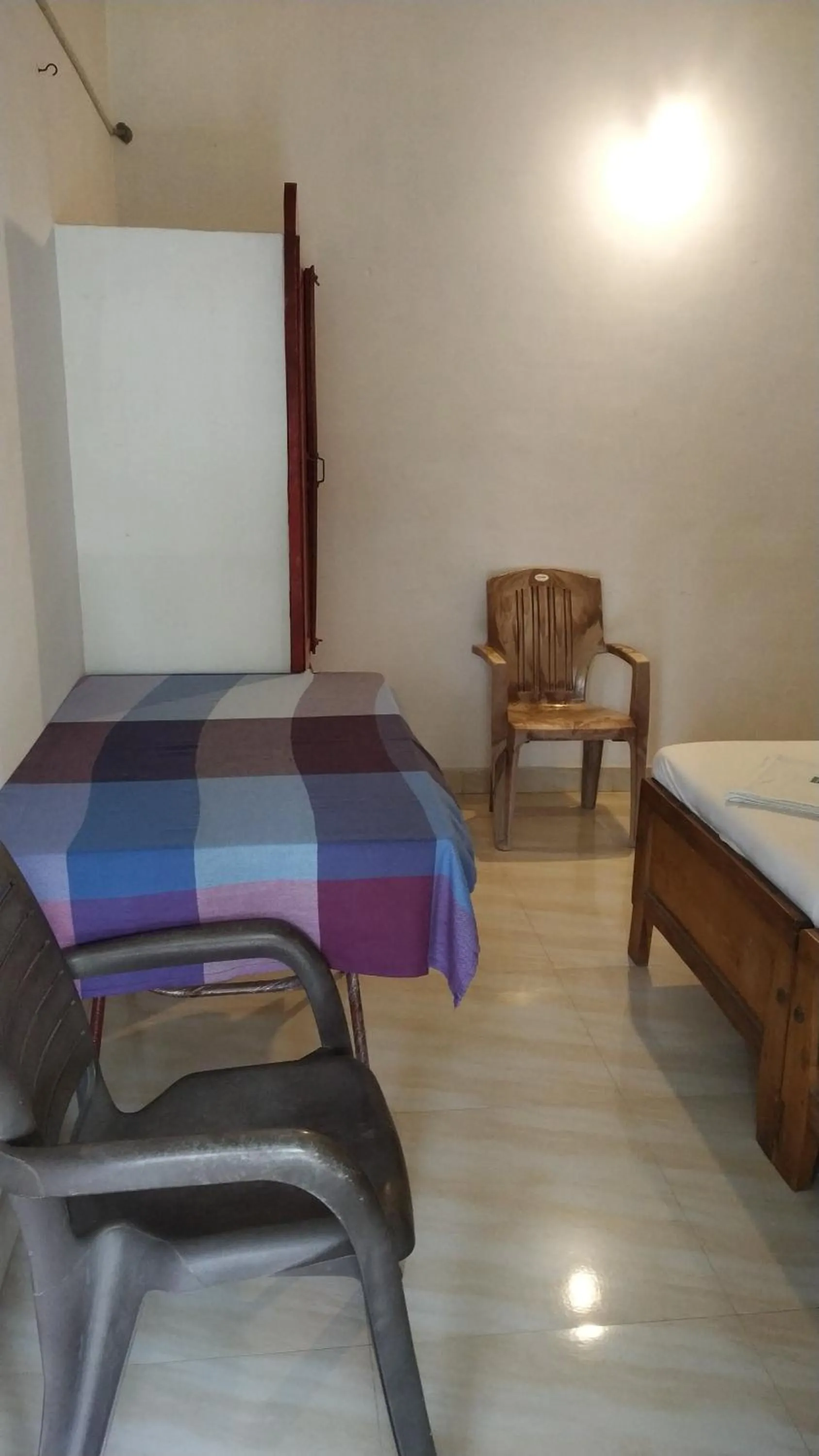 Bed in Deauvill Home Stay