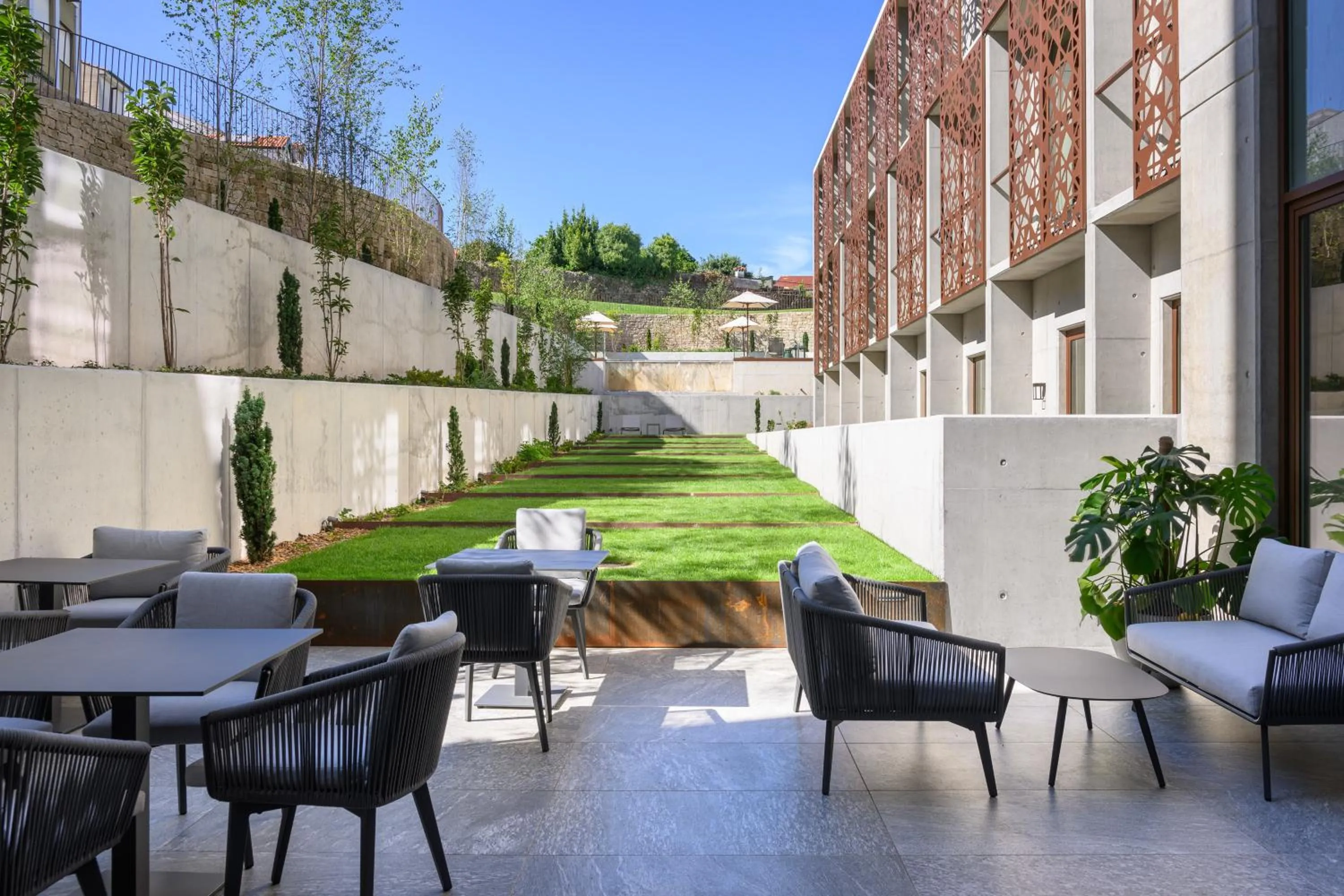 Balcony/Terrace in INNSiDE by Meliá Braga Centro