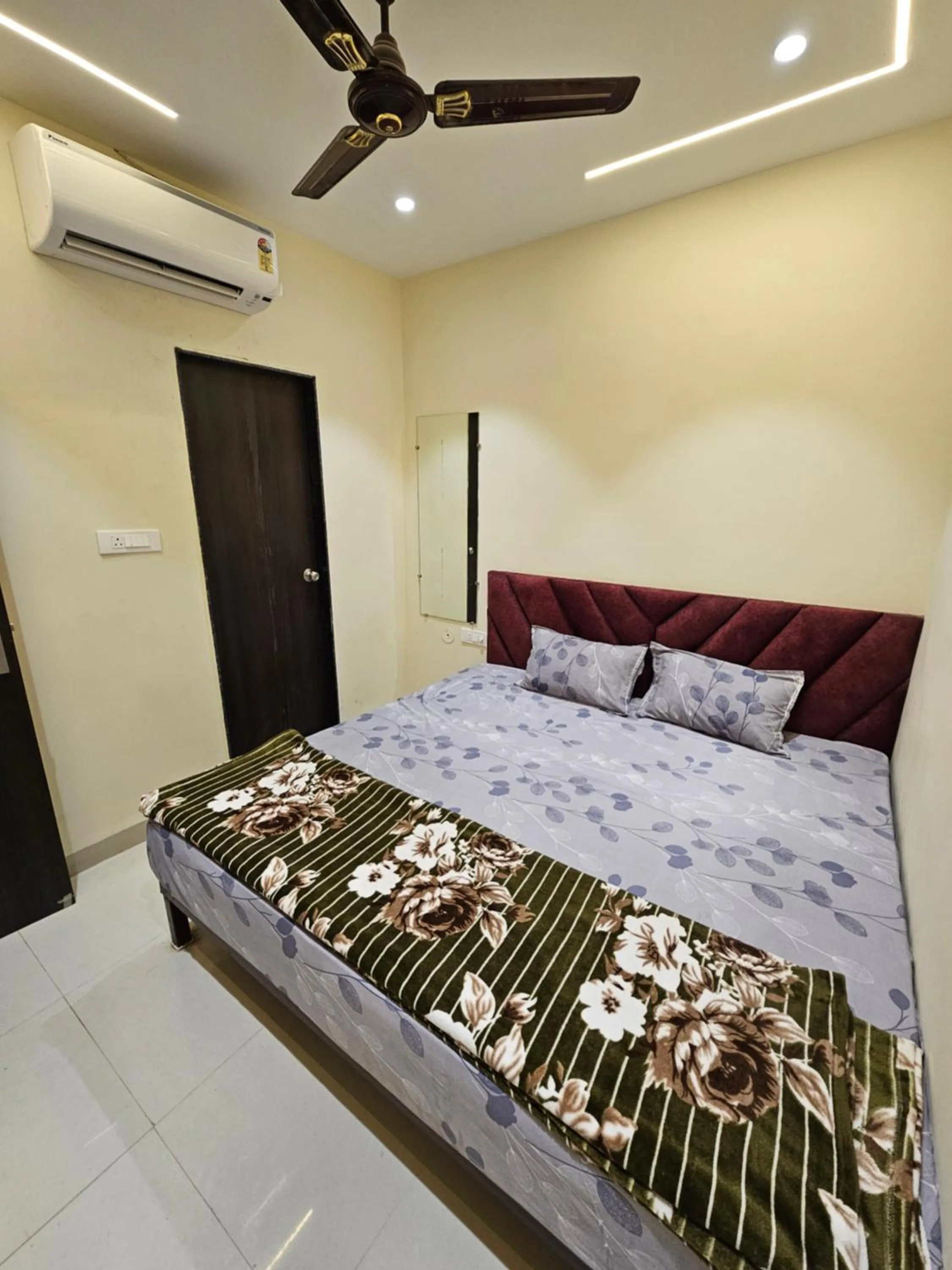 Bed in HOTEL DEV BHOOMI -Ujjain