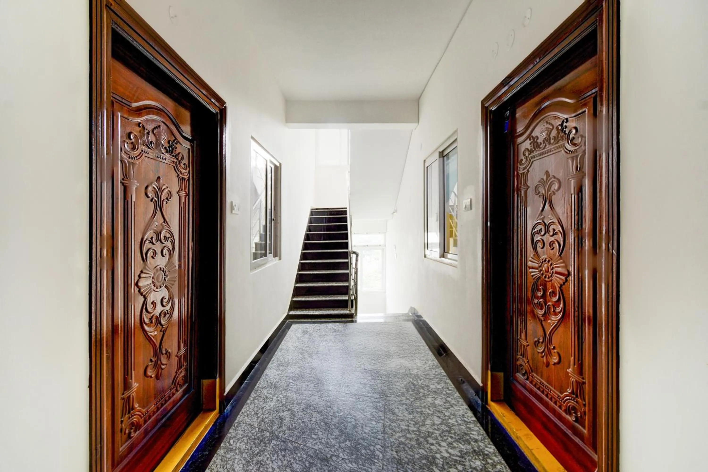 Lobby or reception in Super Collection O DLF CyberCity Hyderabad Formerly Key Suites