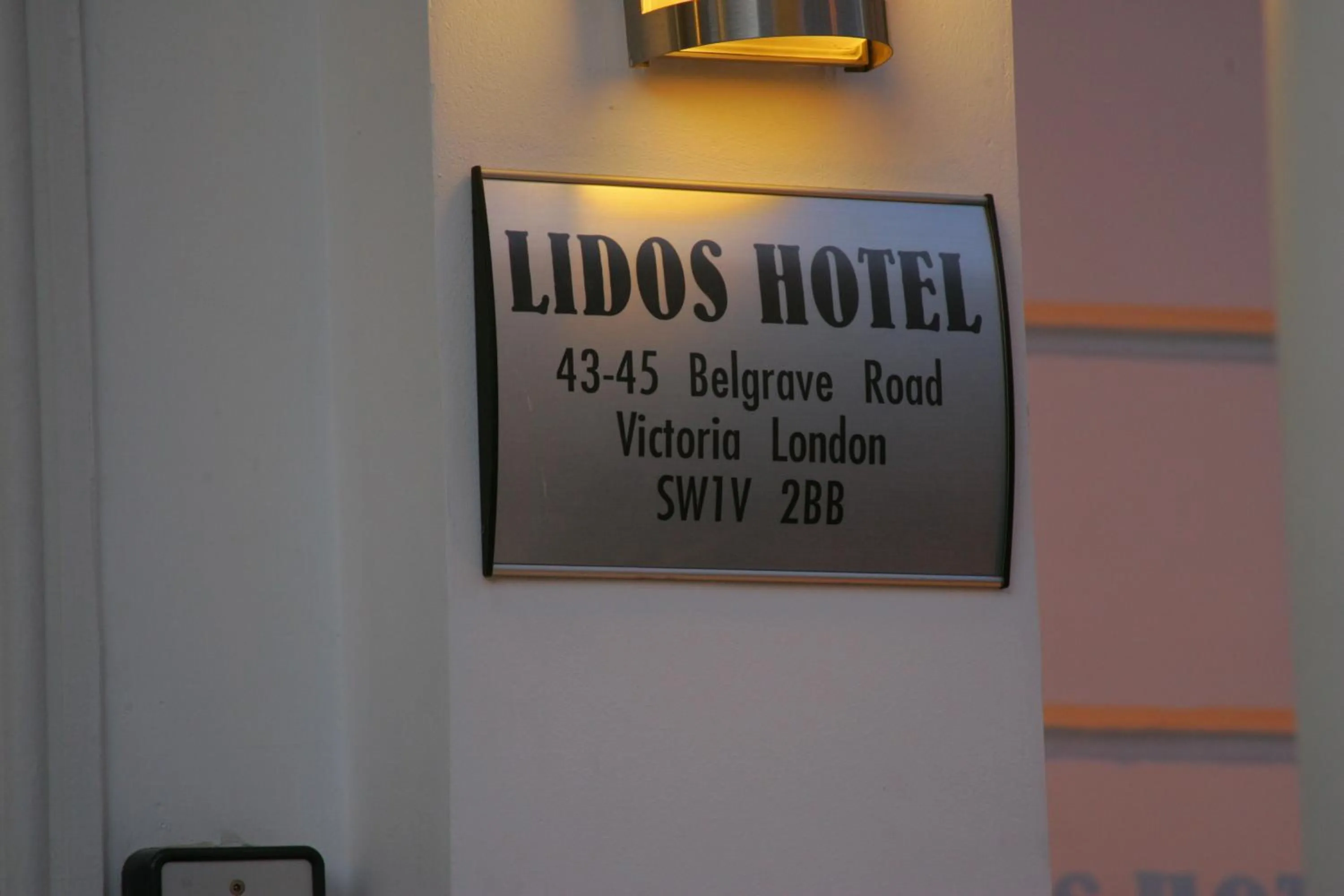 Decorative detail in Lidos Hotel