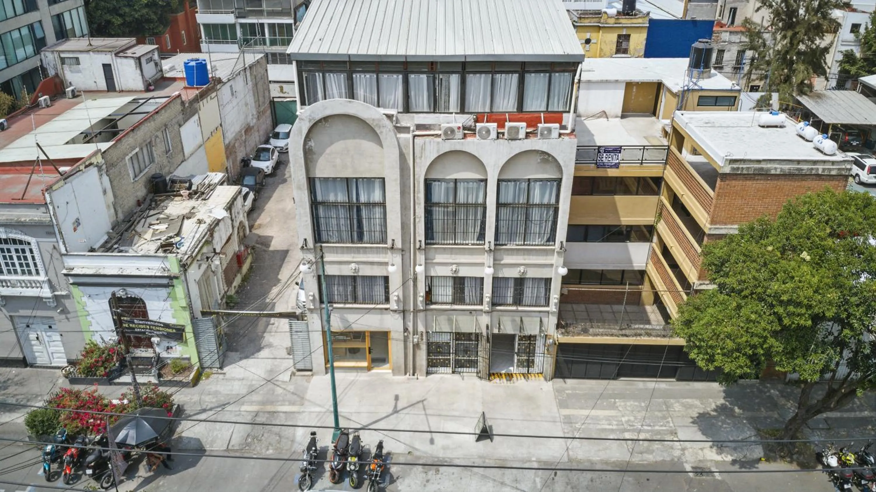 Property building in Hotel Emma