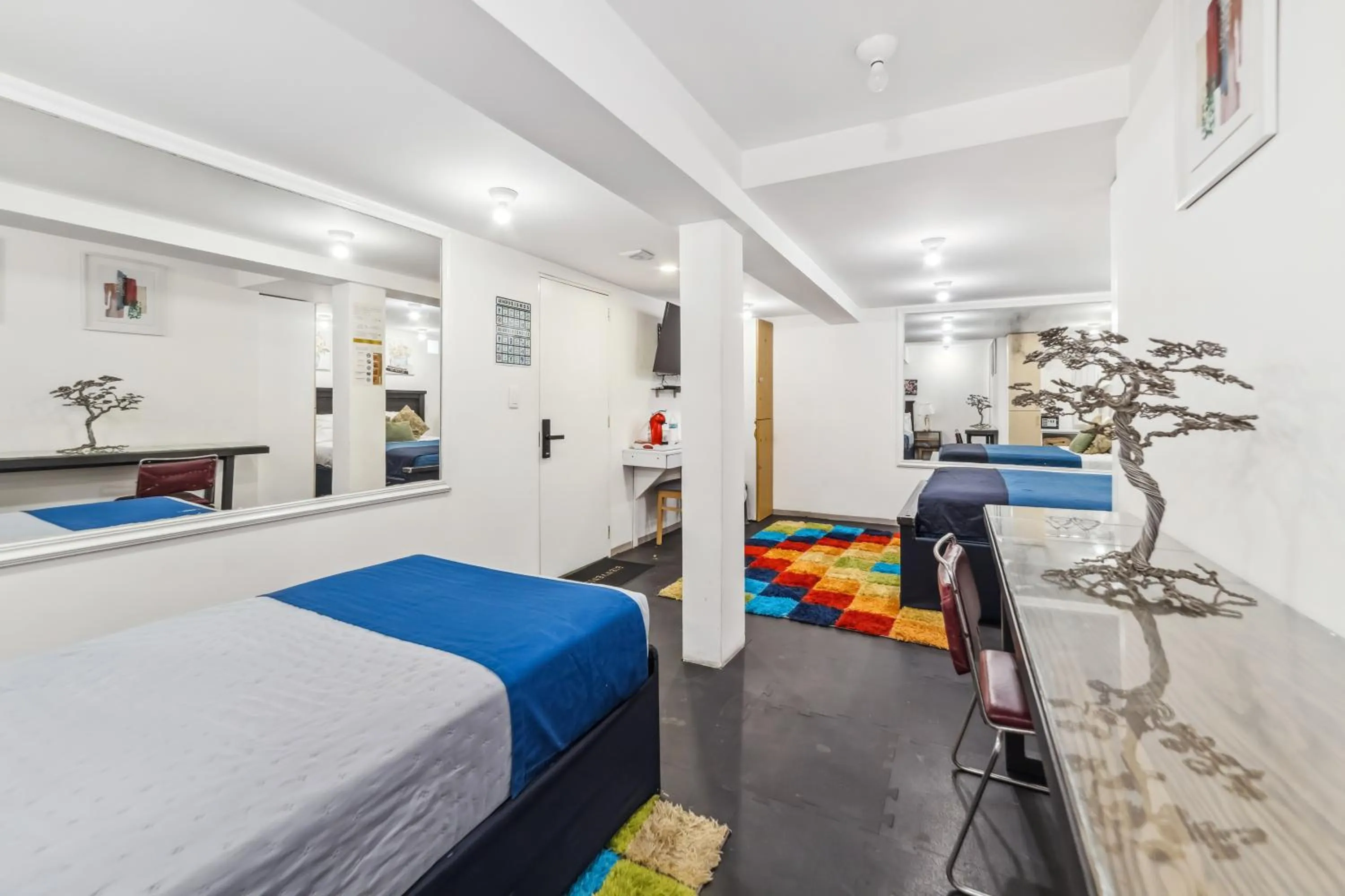 Bedroom, Bed in Hotel Emma