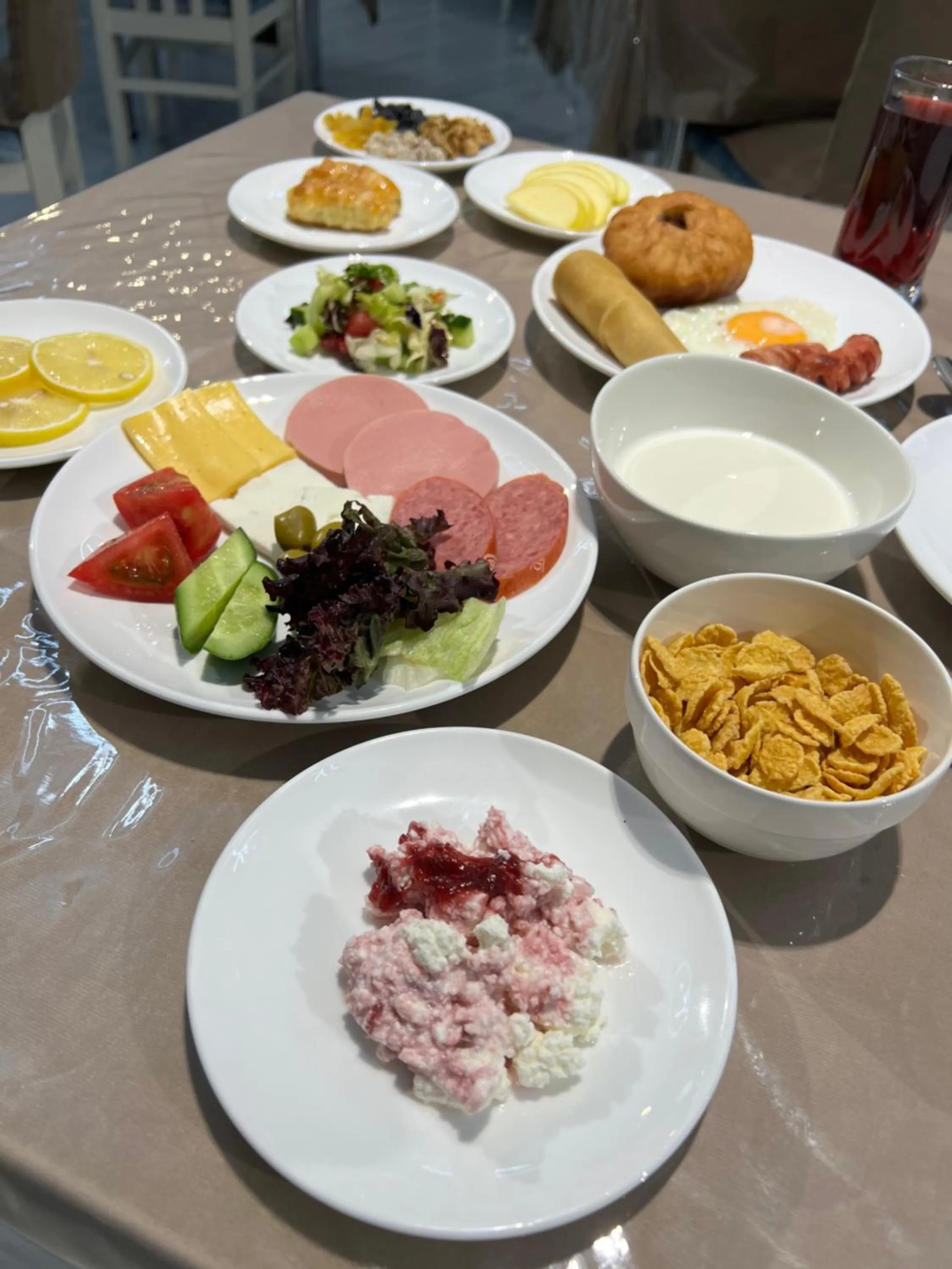 Food and drinks in DSF GARDEN HOTEL