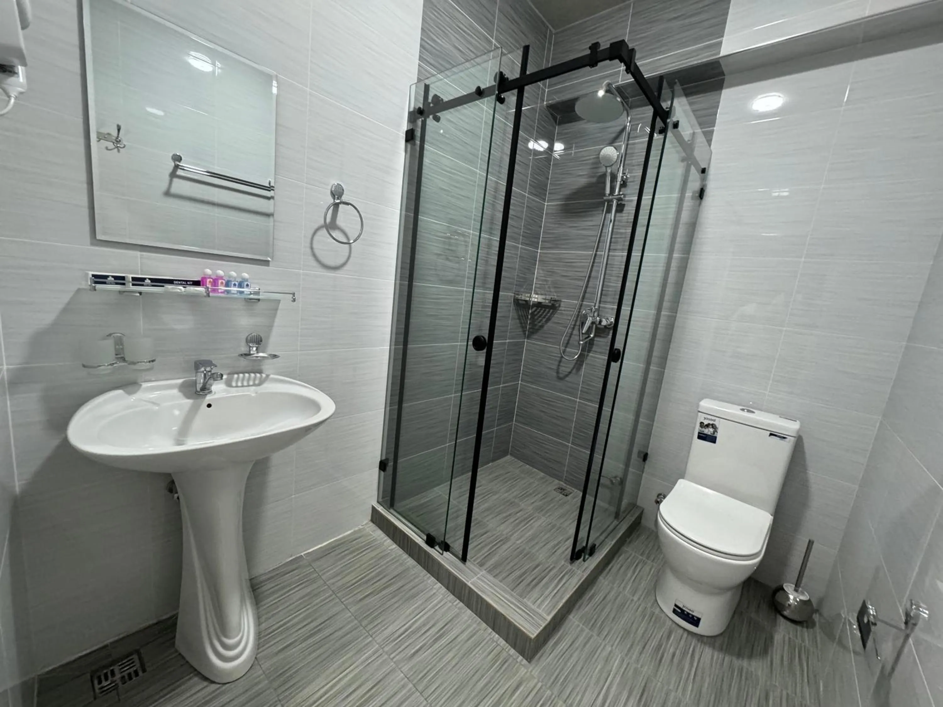 Bathroom in DSF GARDEN HOTEL