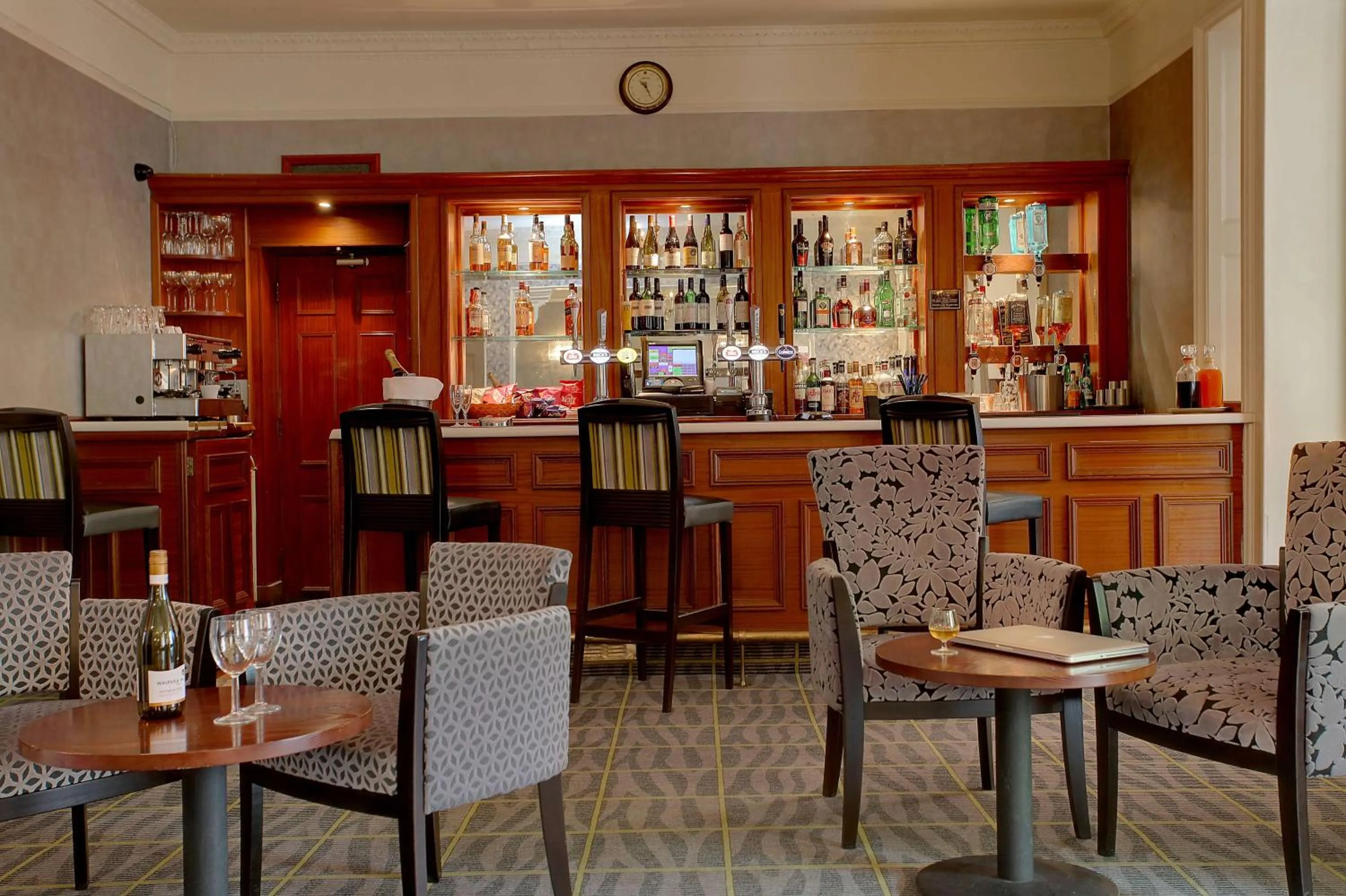 Lounge or bar in Best Western Moore Place Hotel