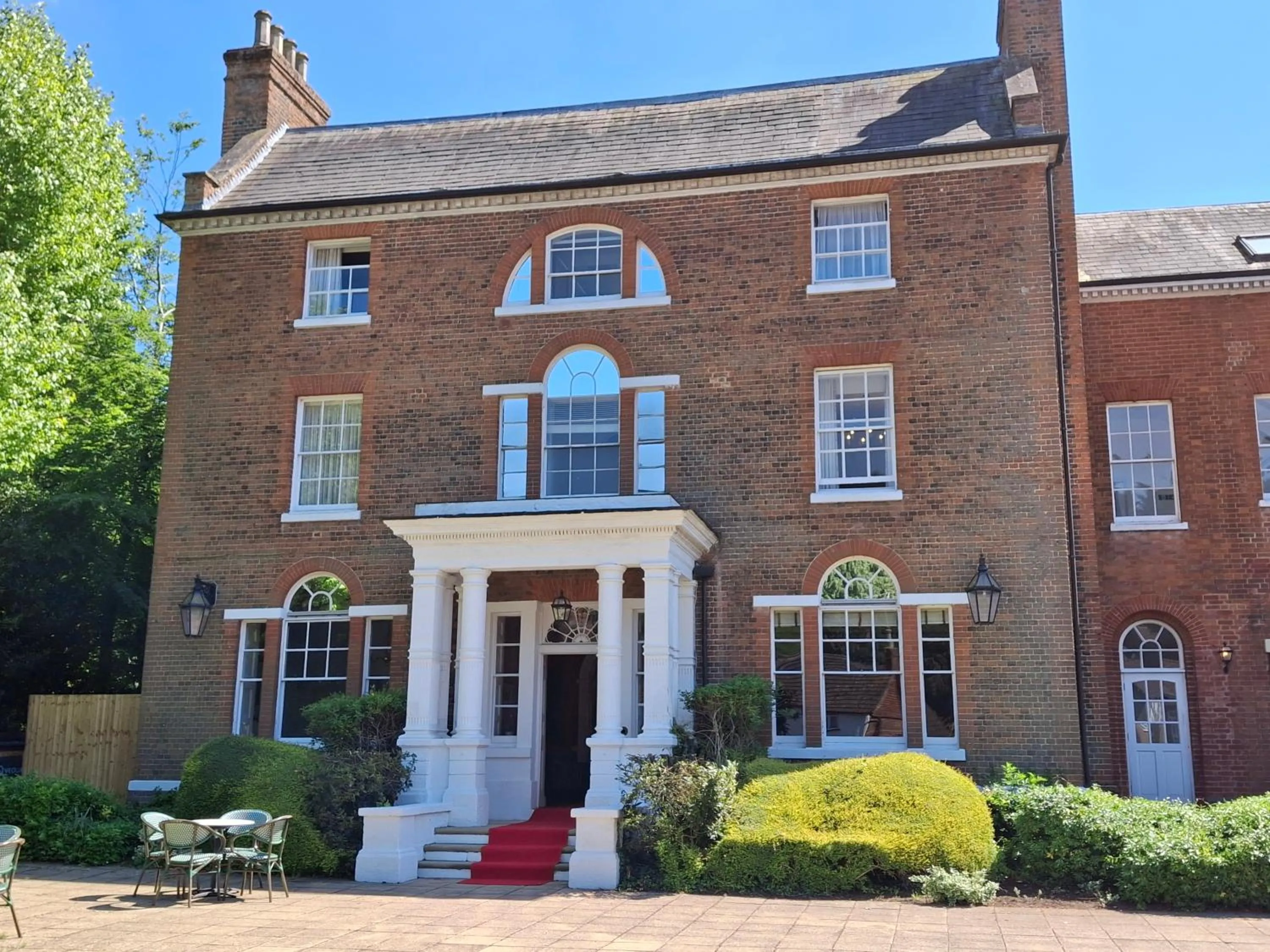 Property building in Best Western Moore Place Hotel