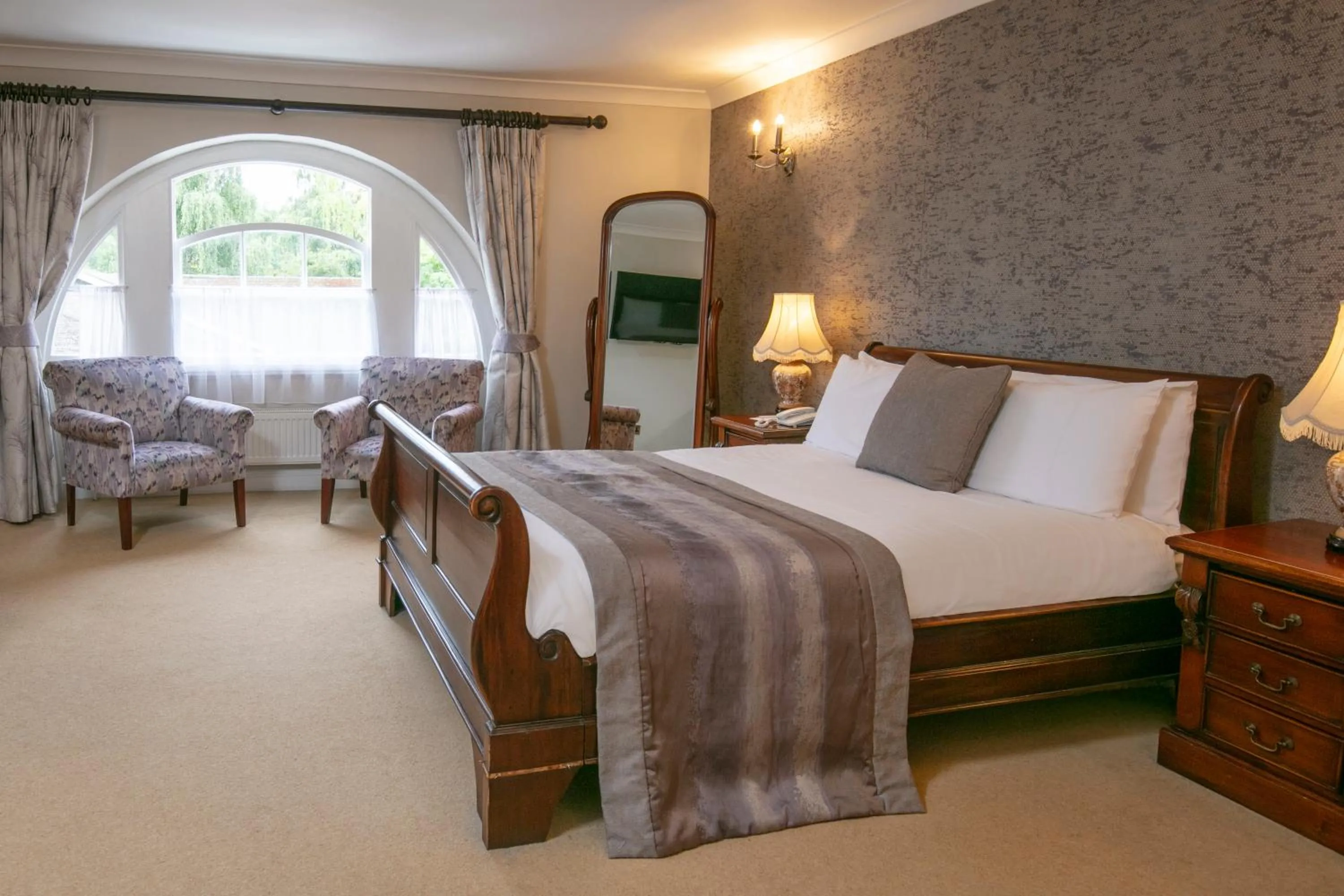 Bedroom, Bed in Best Western Moore Place Hotel