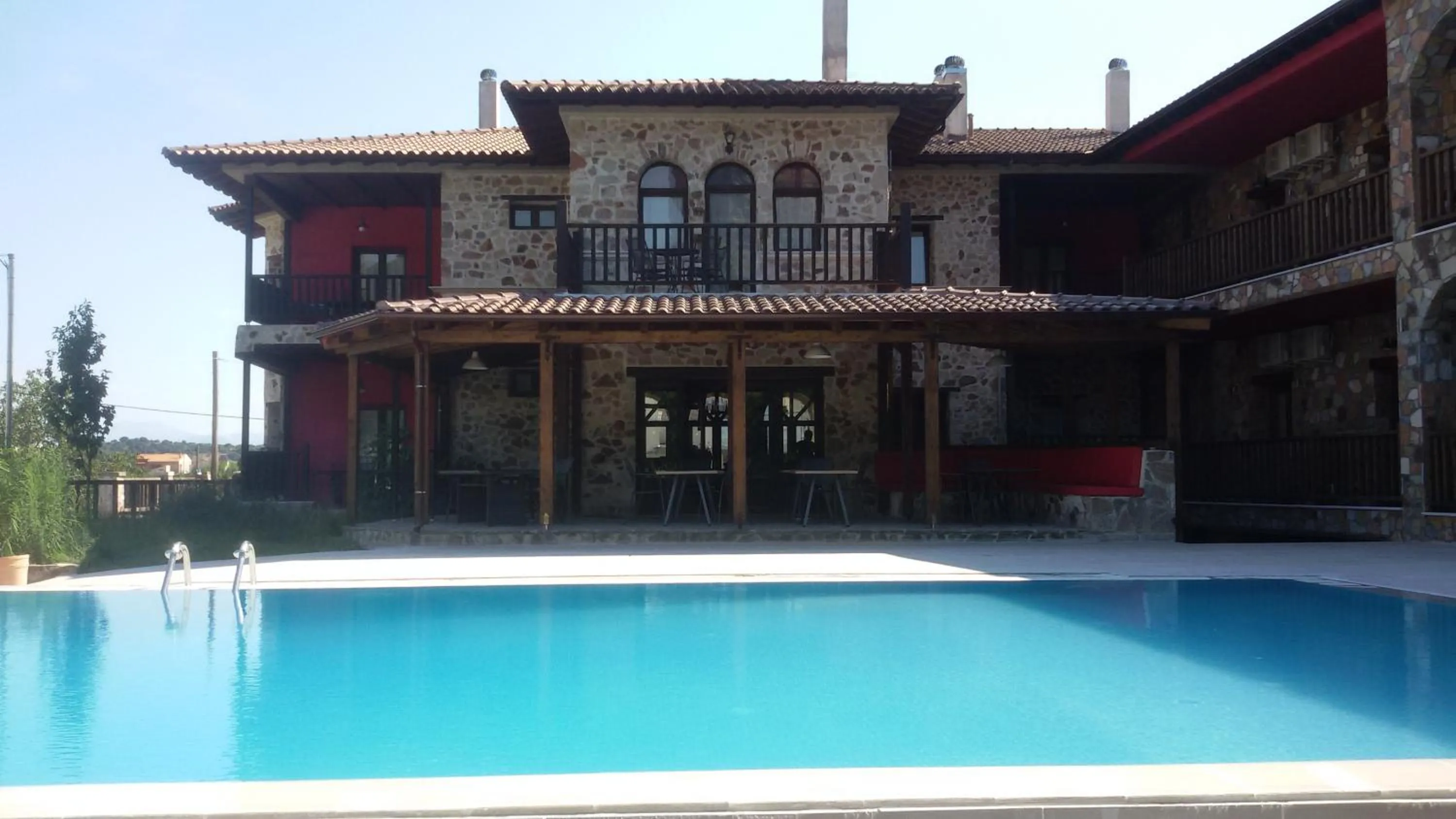 Swimming pool in Monastiri Guesthouse