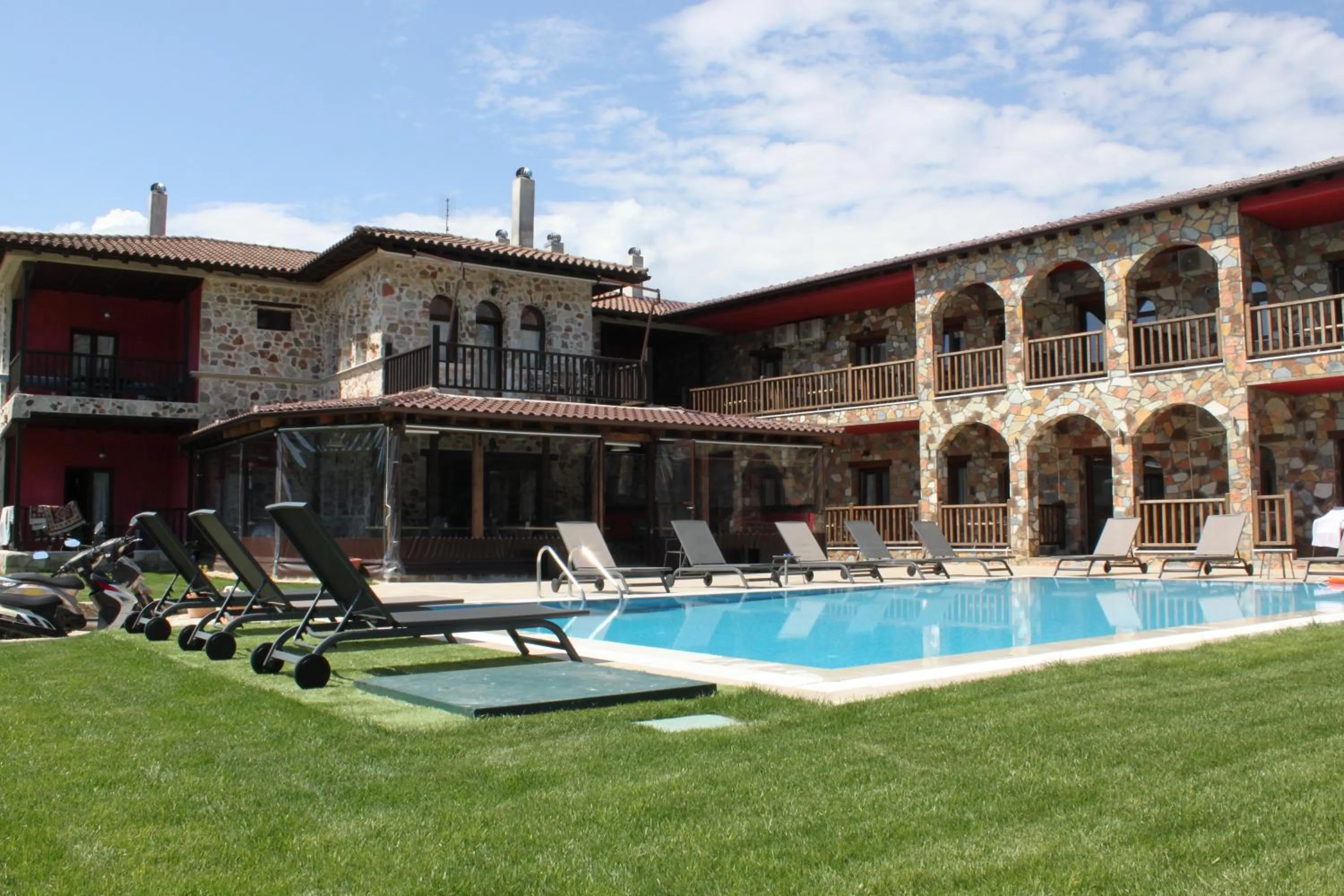Monastiri Guesthouse