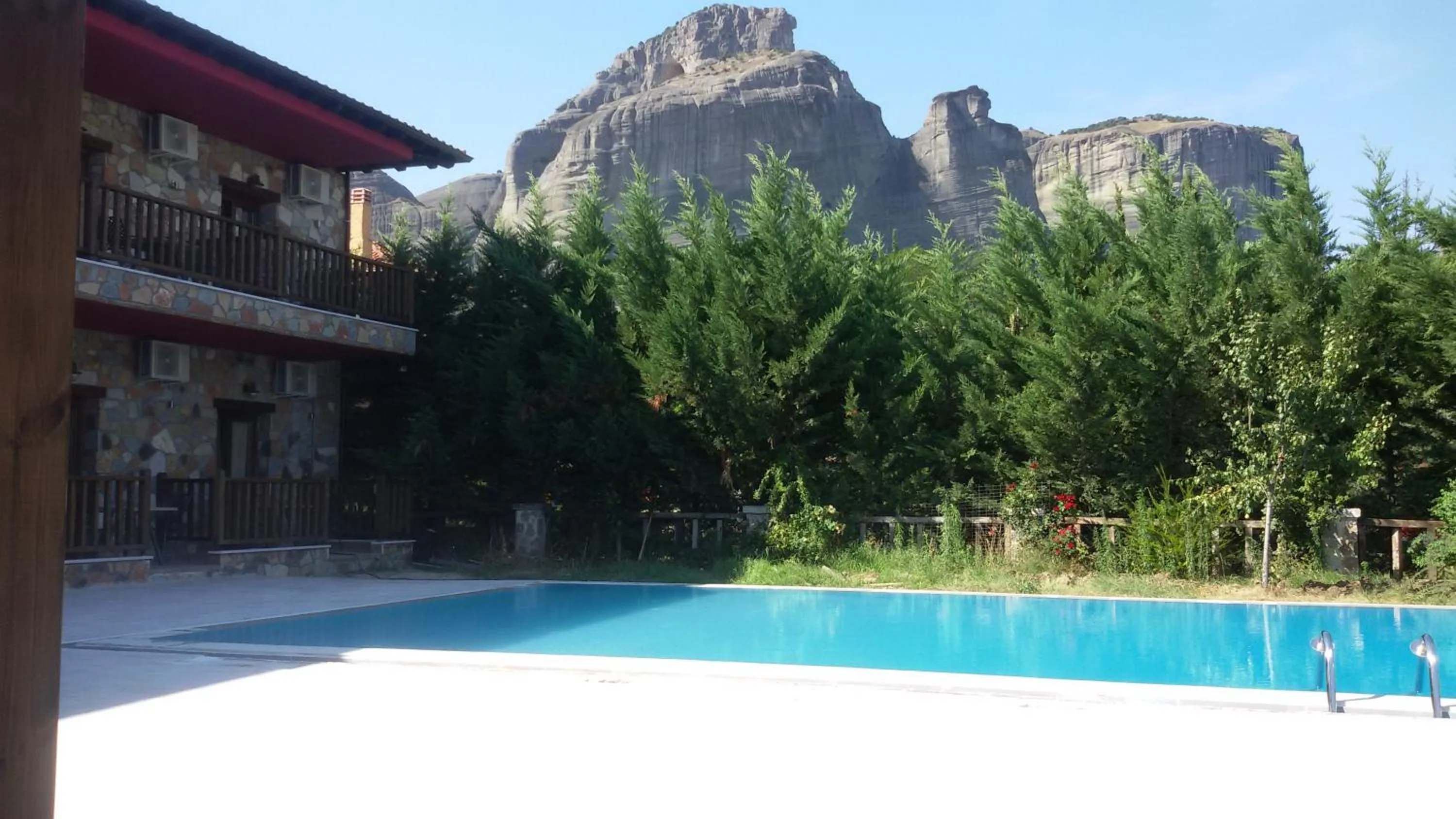 Monastiri Guesthouse