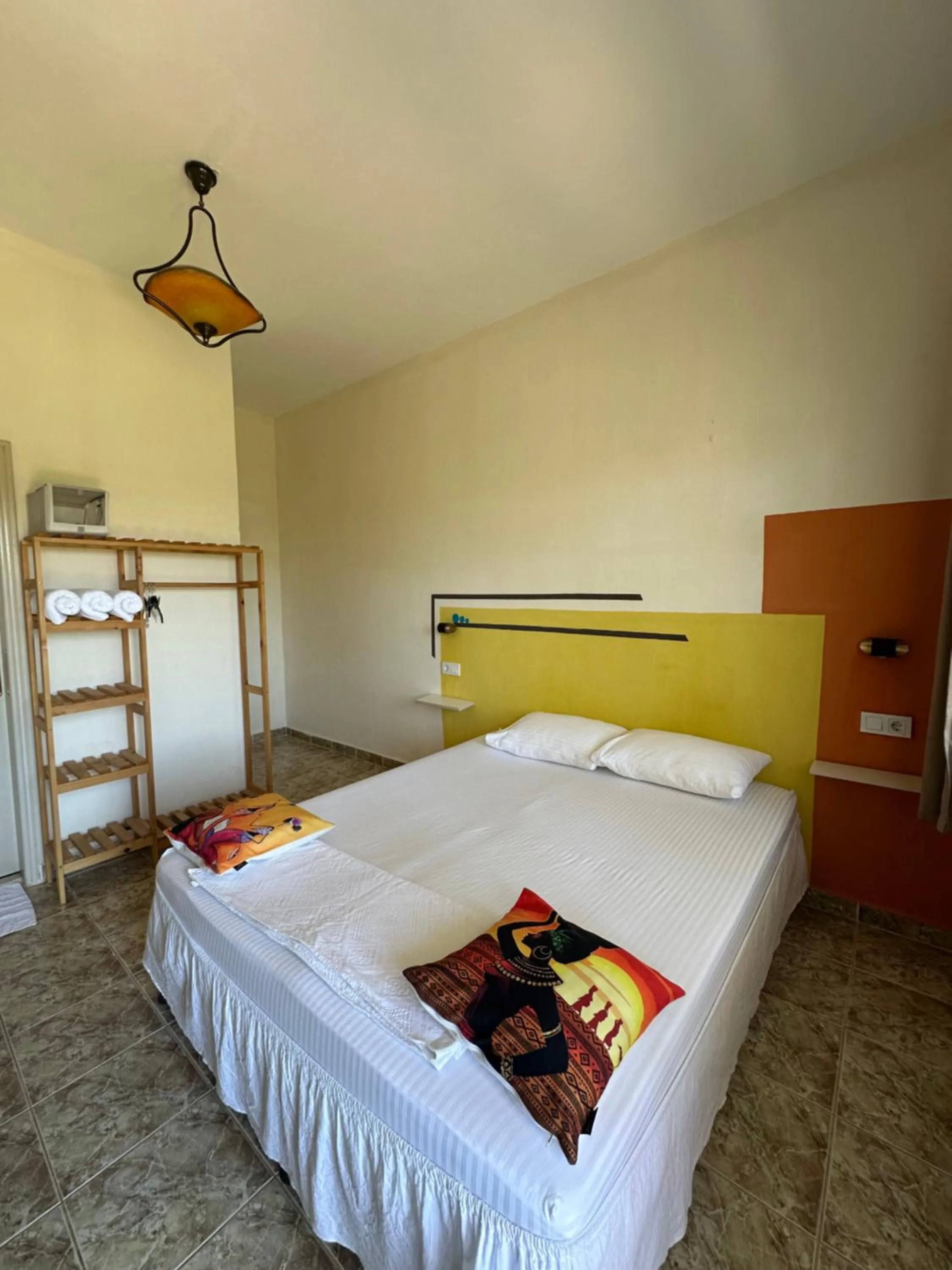 Bed in GAYA PANSİYON ÇIRALI