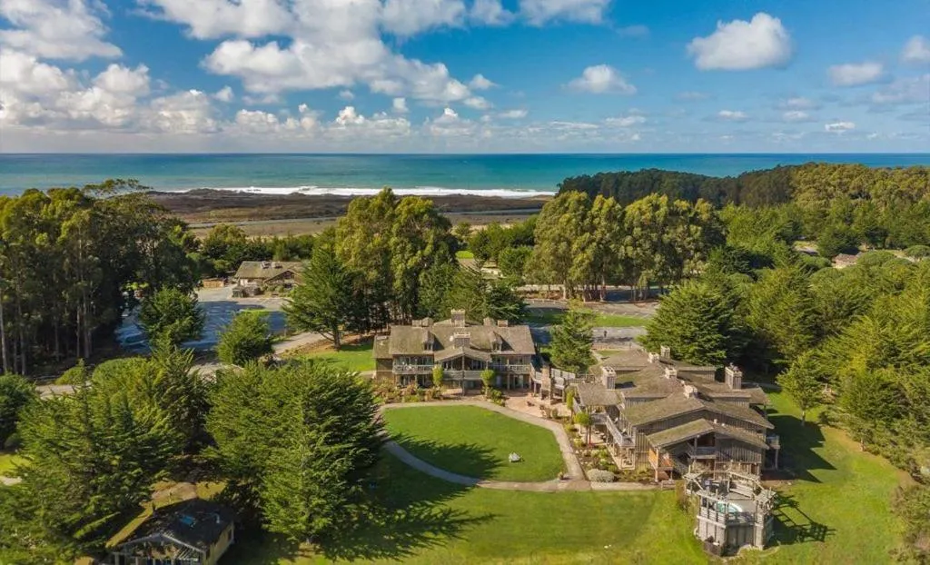 Property building in Costanoa