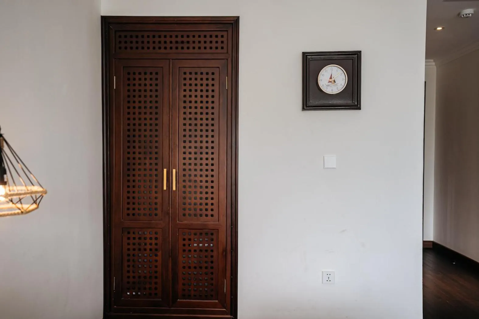 wardrobe in Paradise Soc Son Resort