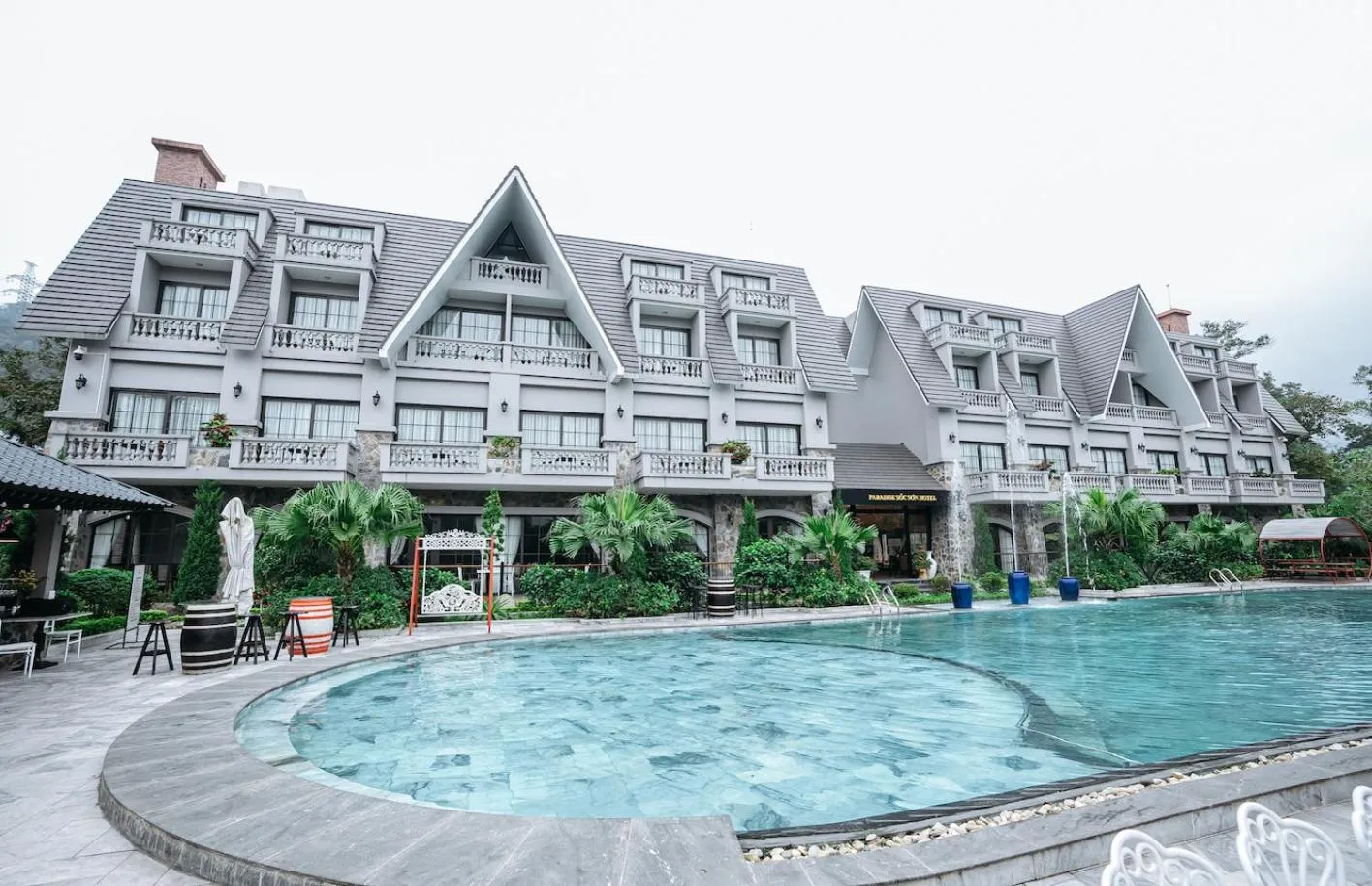 Swimming pool in Paradise Soc Son Resort