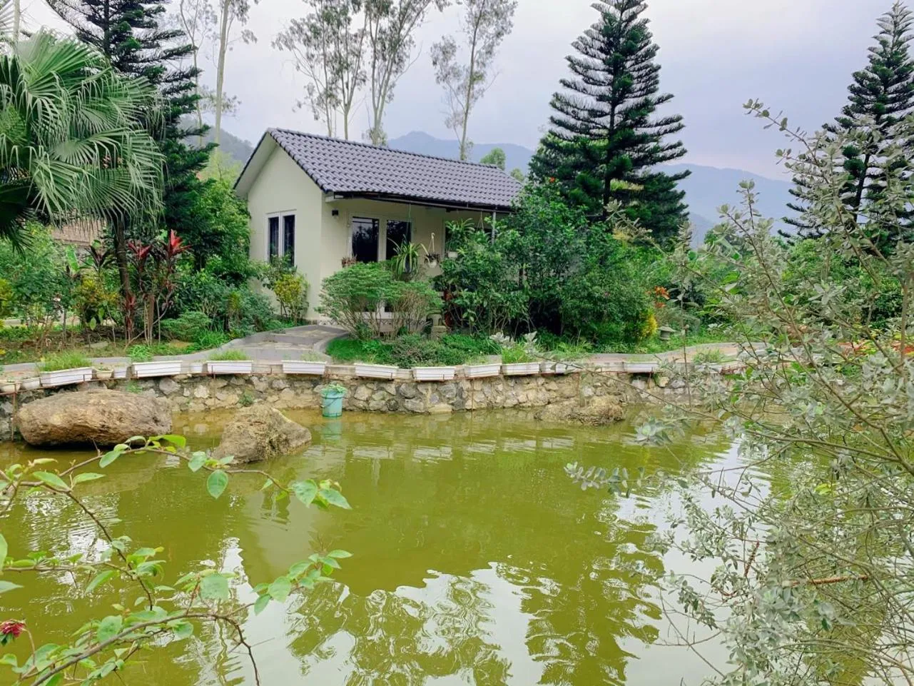 Property building in Paradise Soc Son Resort