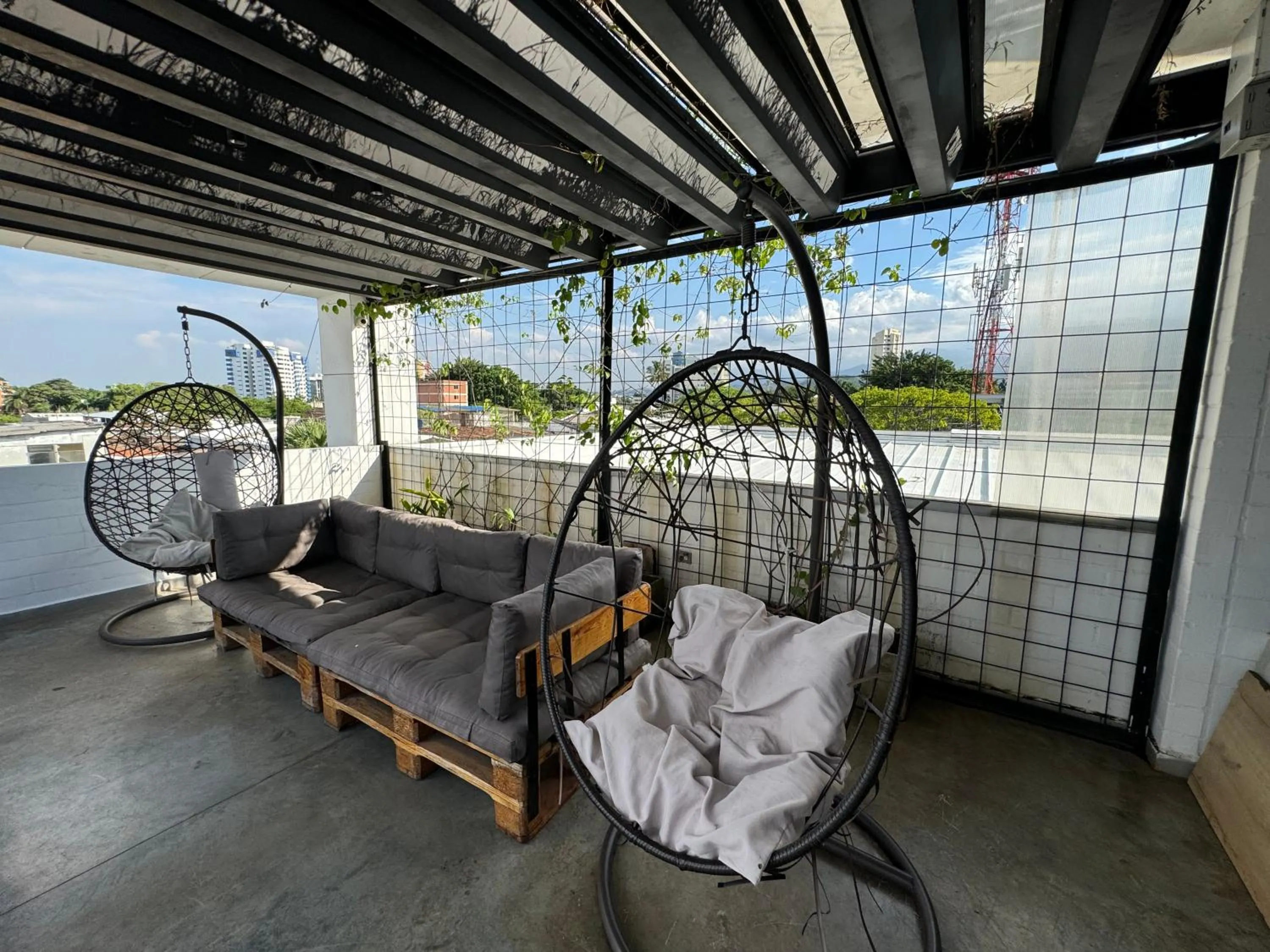 Patio in Hotel Living Box San Fernando