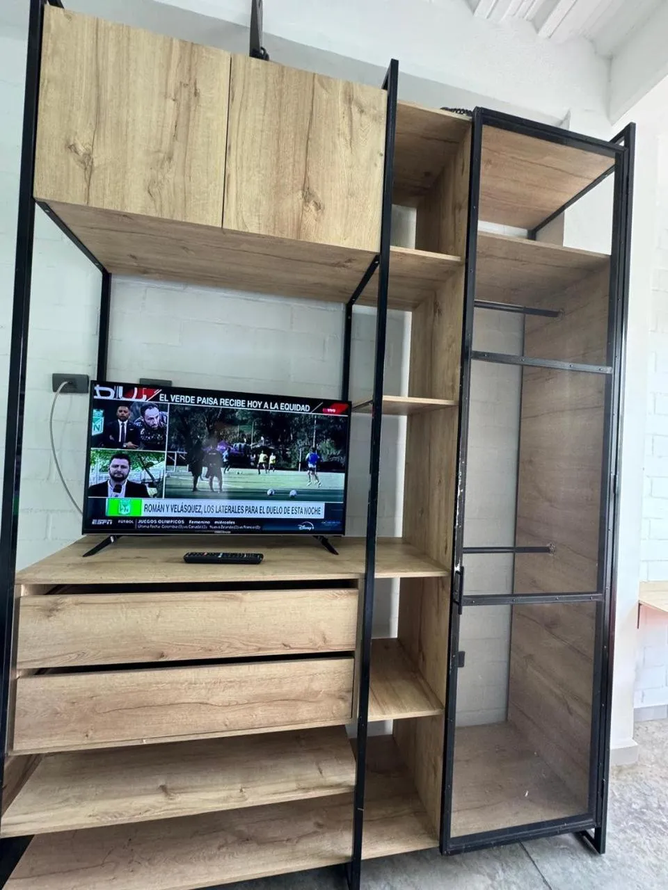 Photo of the whole room in Hotel Living Box San Fernando