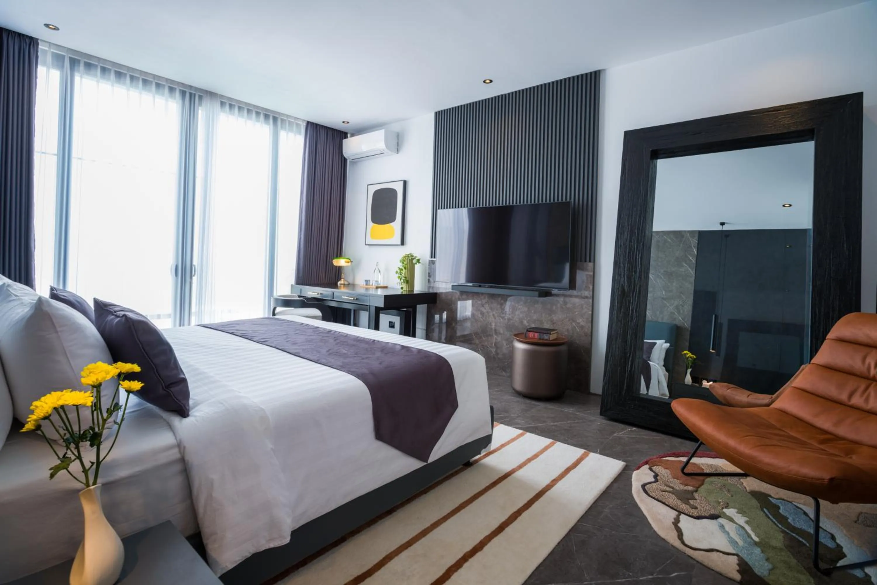 Bed in Umalas Creek Villas - Pool Villa with Shared Sauna & Ice Bath