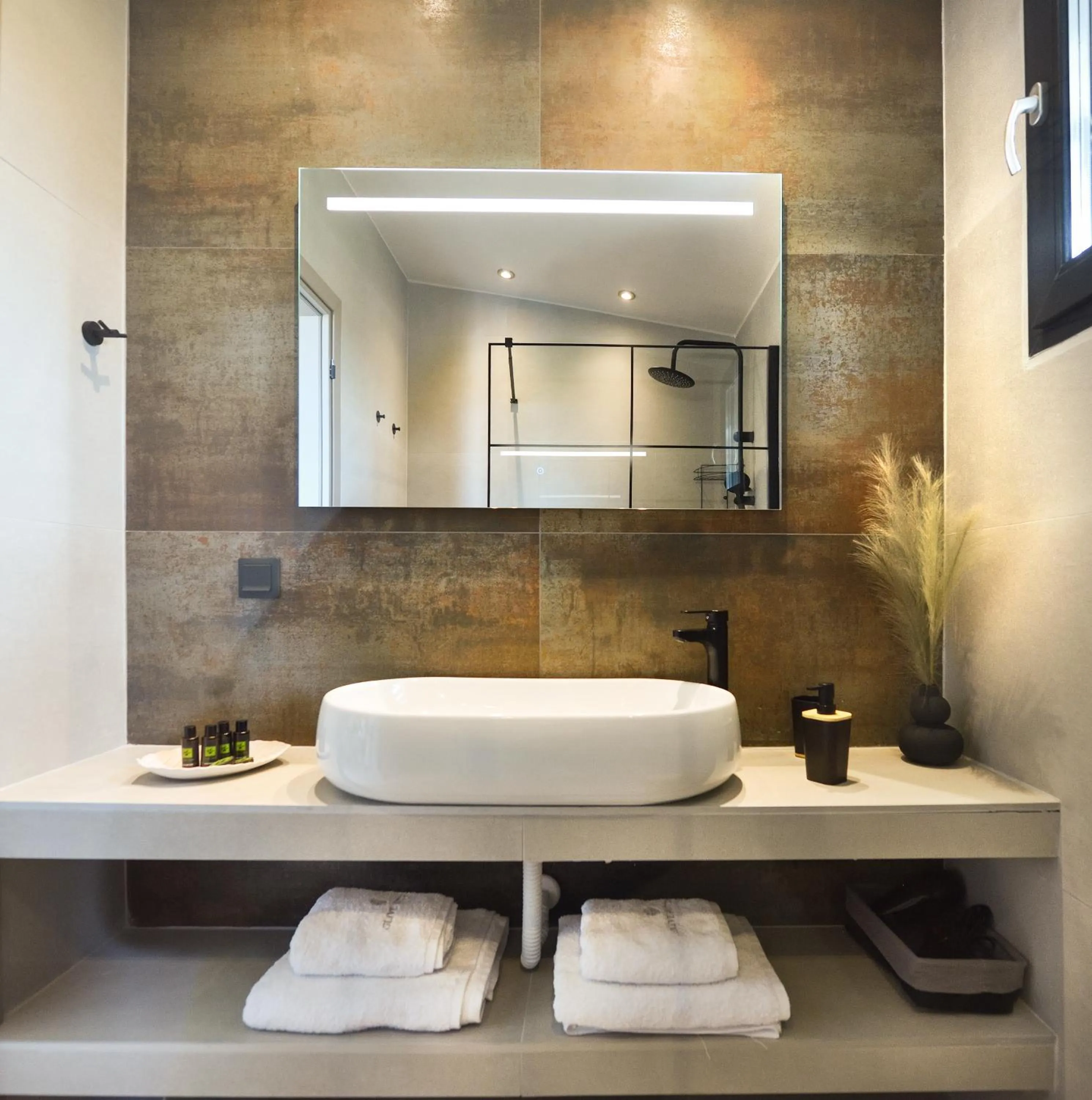 Bathroom in Olive All-Seasons Suites, Panel Hospitality Homes & Villas