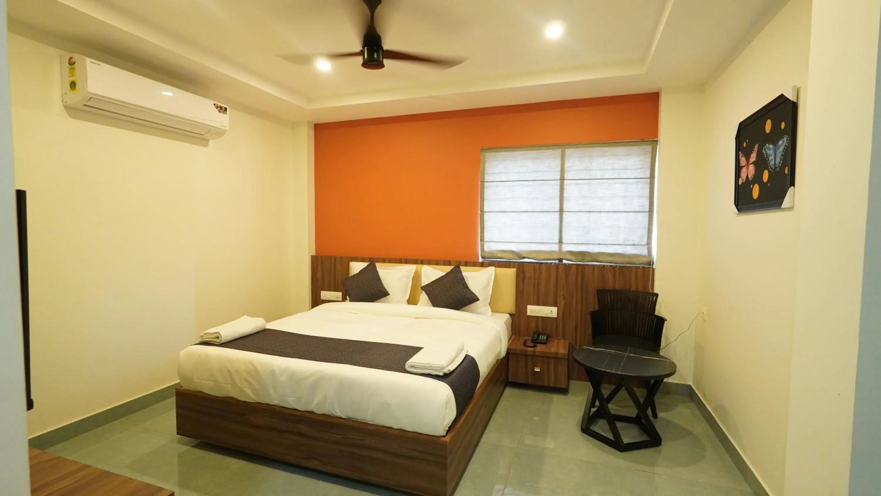 Hotel Hive Inn - Kozhikode
