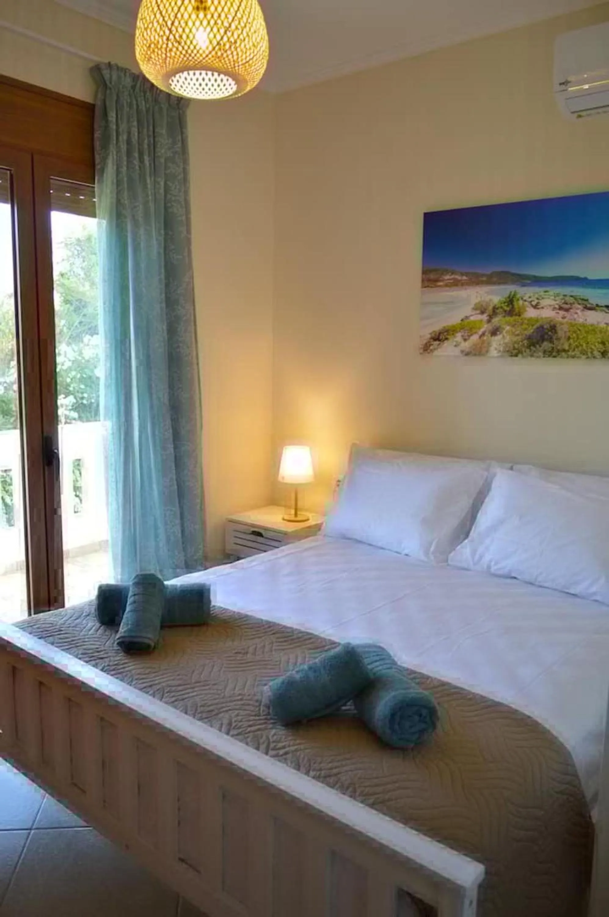Bed in Maleme ocean front serenity