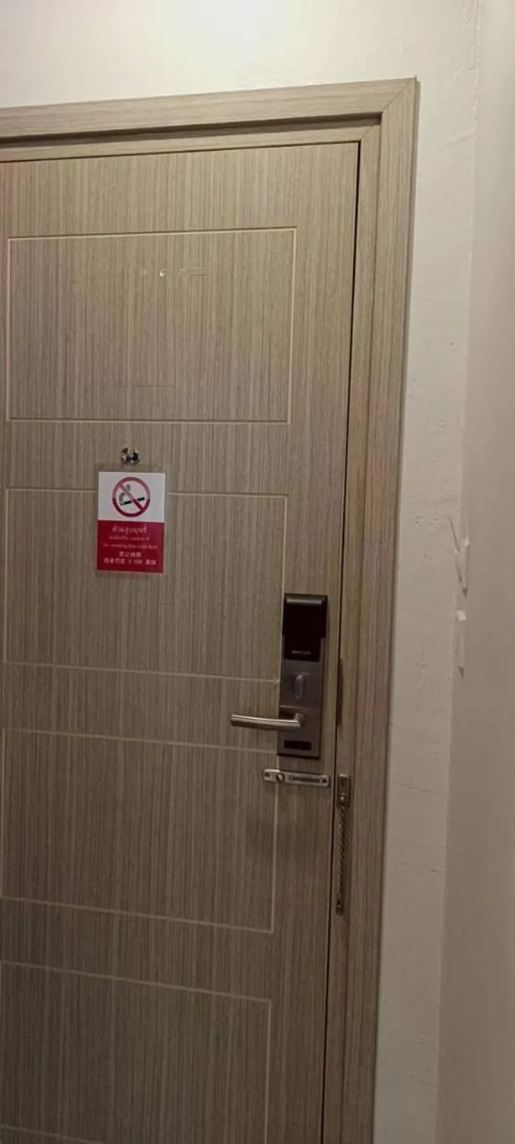 Cozy Donmueang Hotel