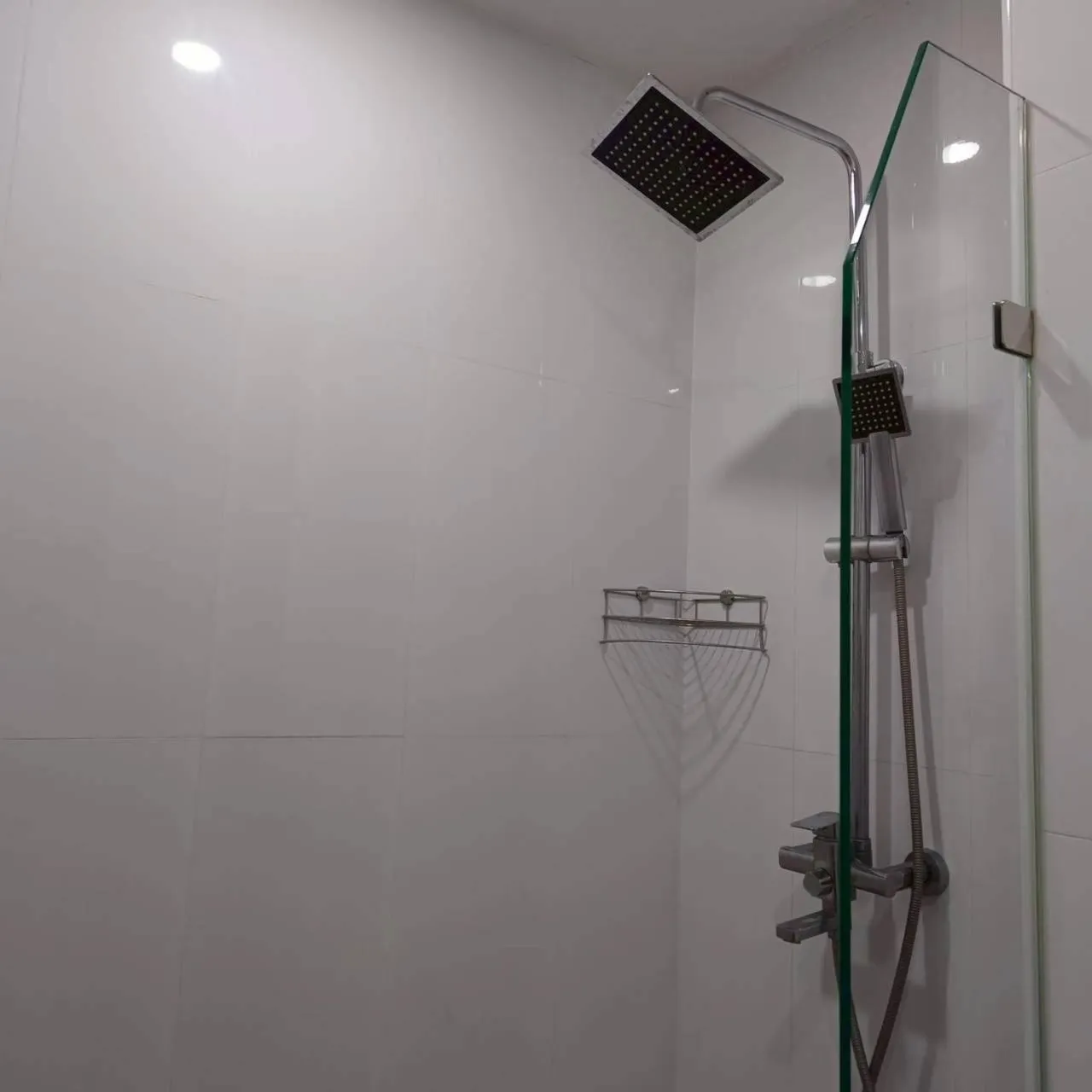 Cozy Donmueang Hotel