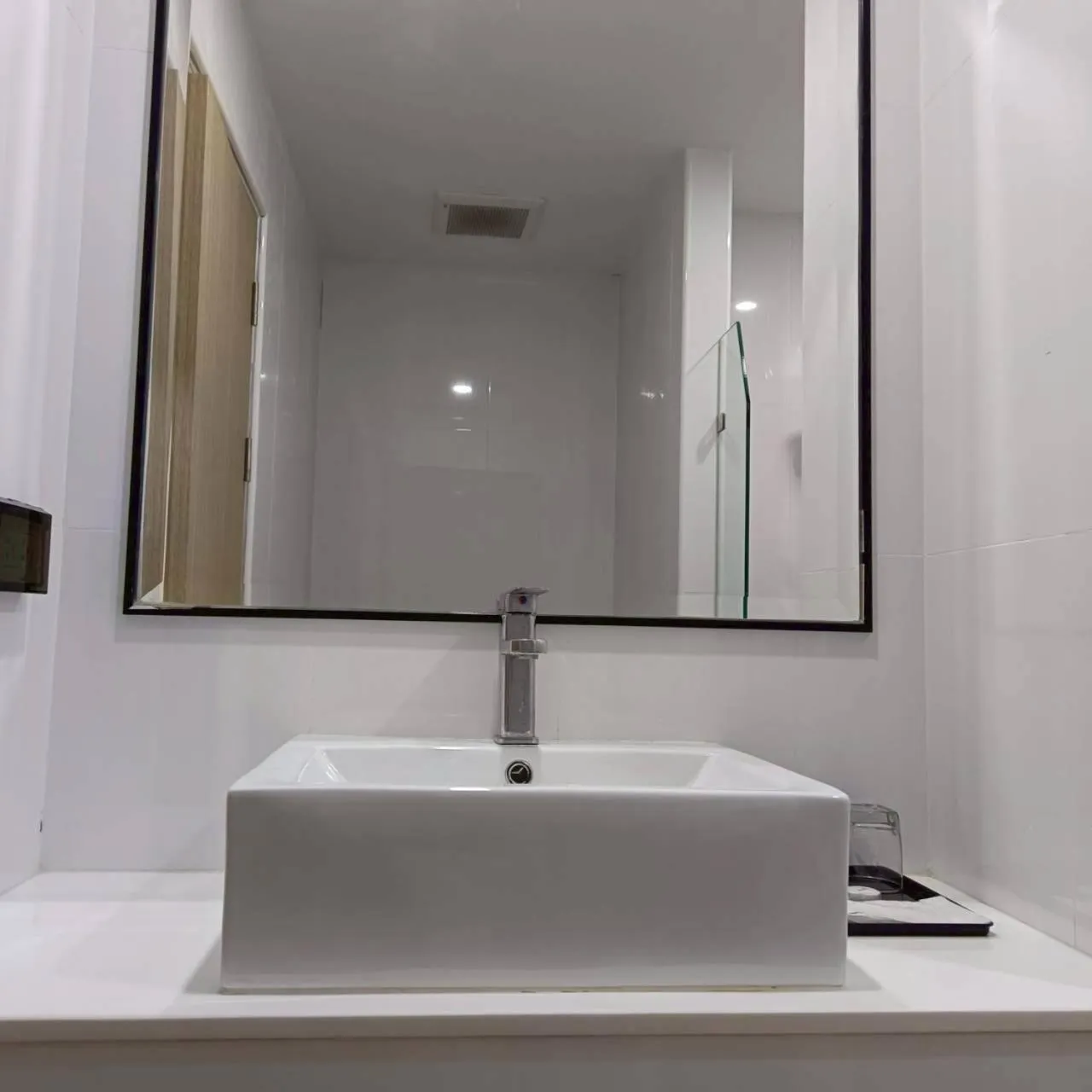 Cozy Donmueang Hotel