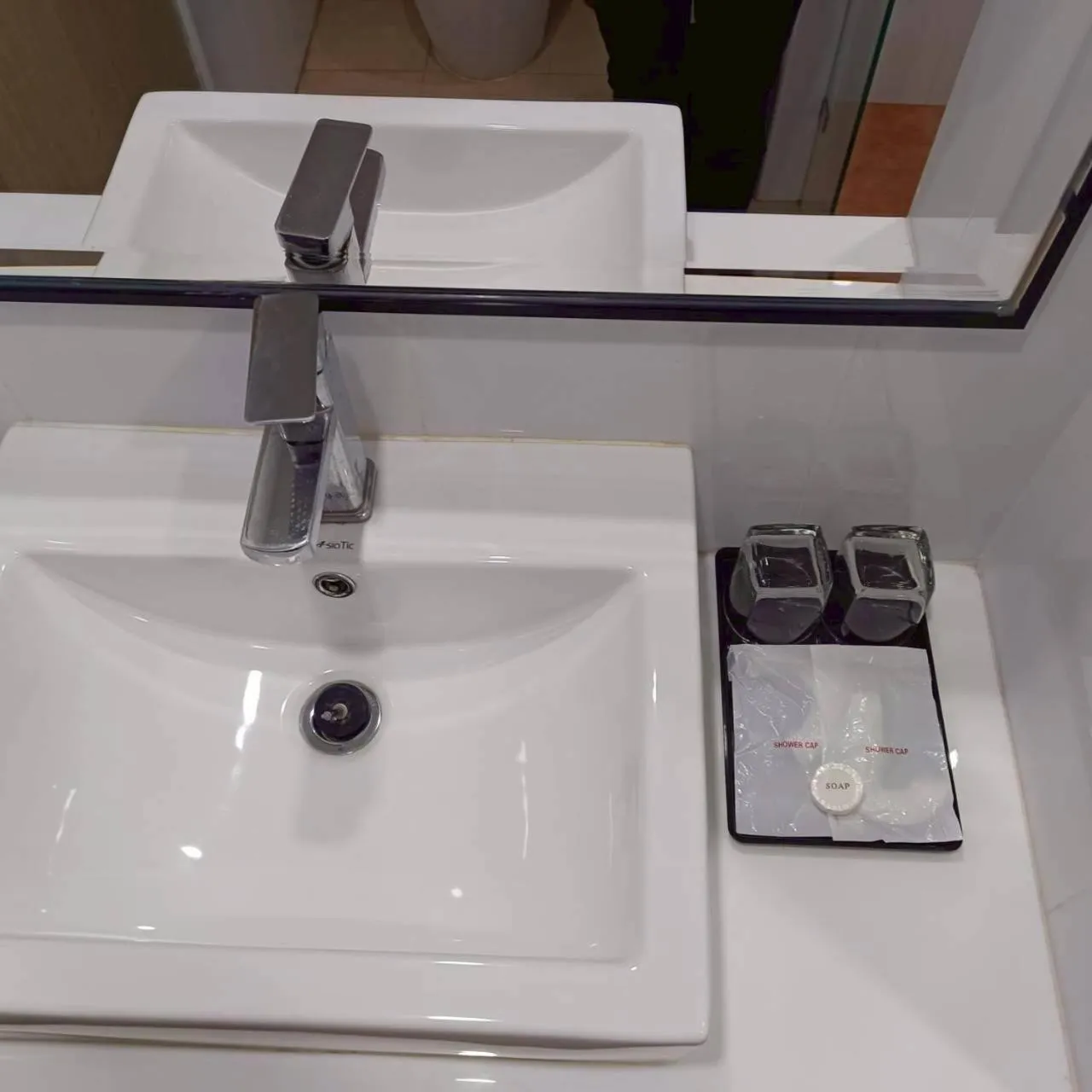 Cozy Donmueang Hotel