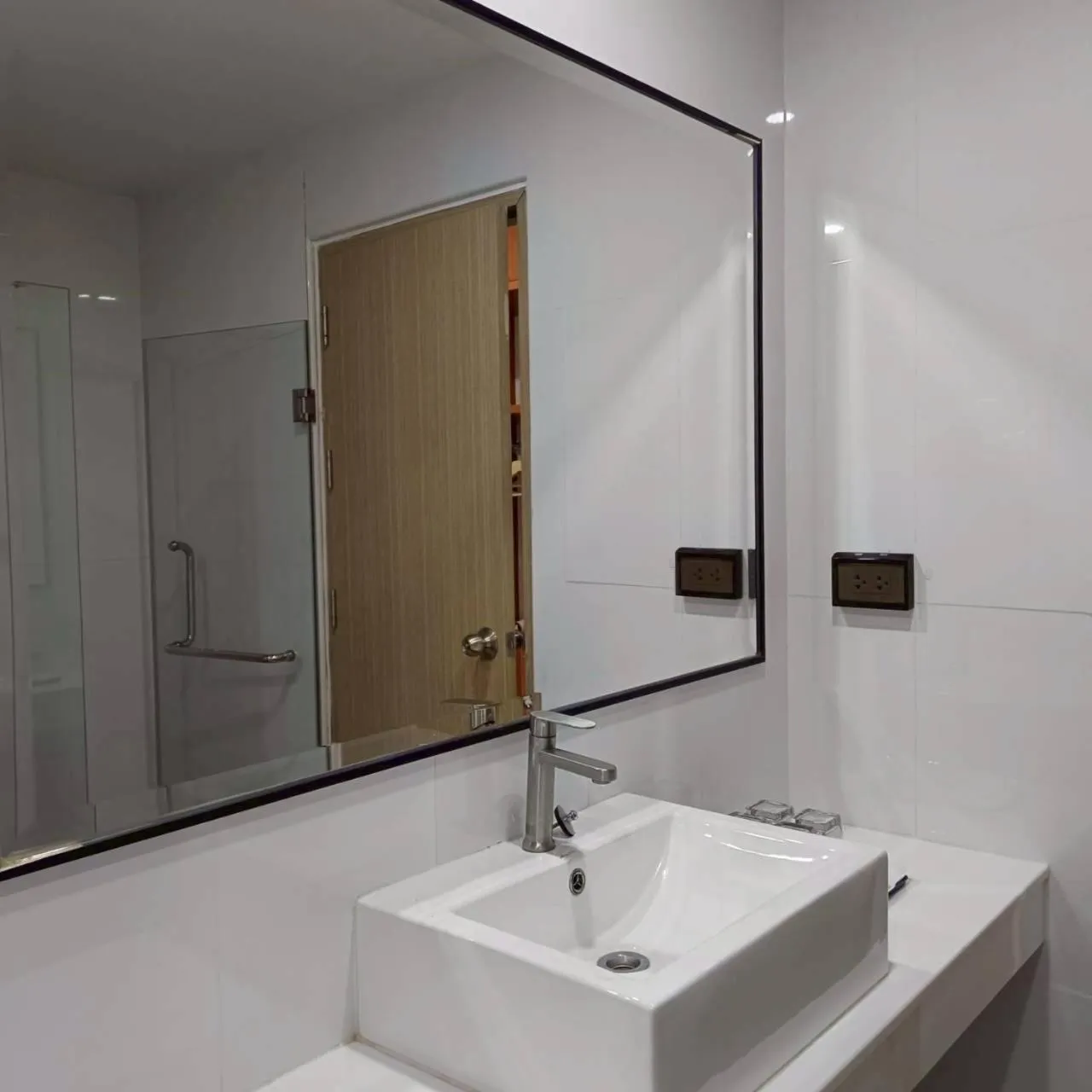 Cozy Donmueang Hotel