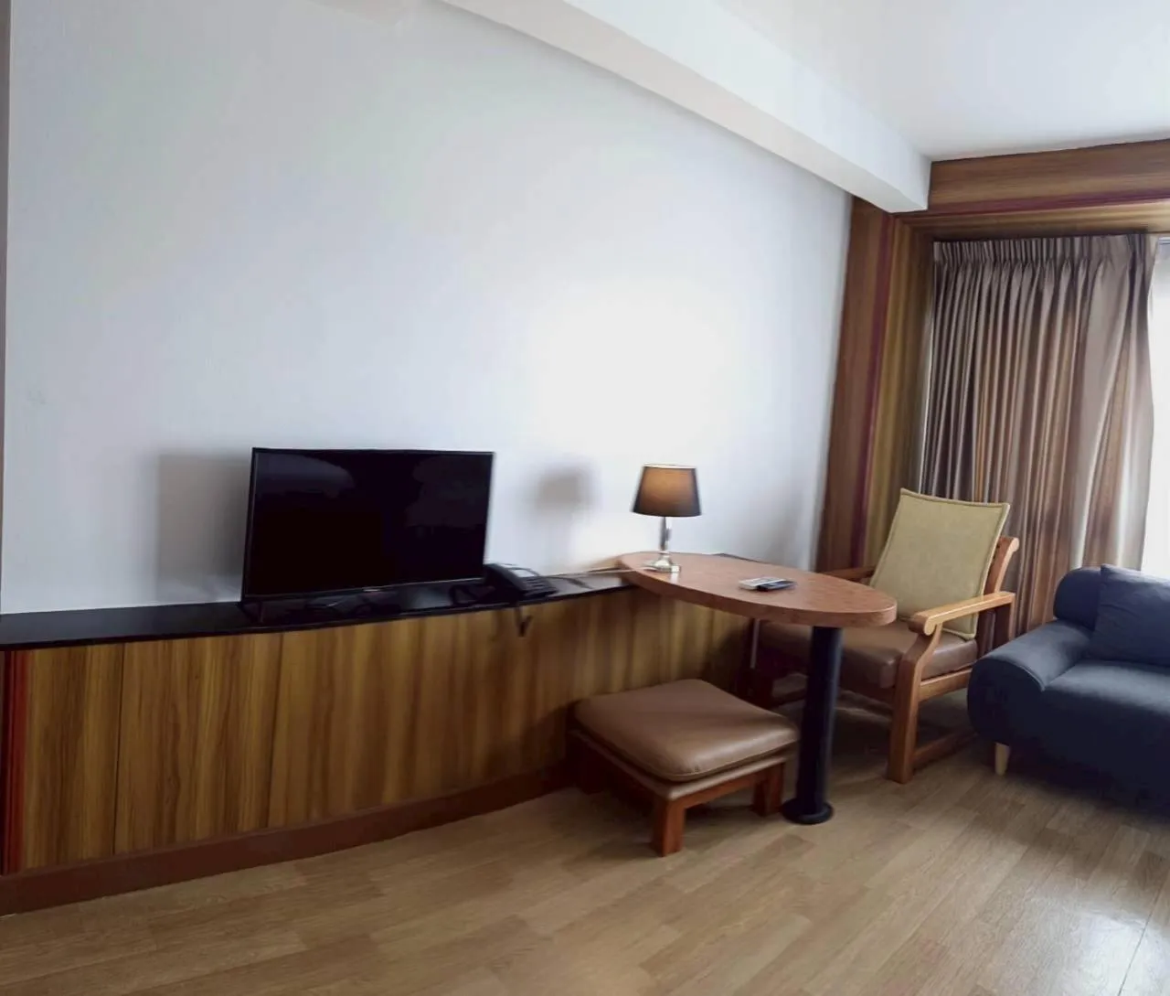 Cozy Donmueang Hotel