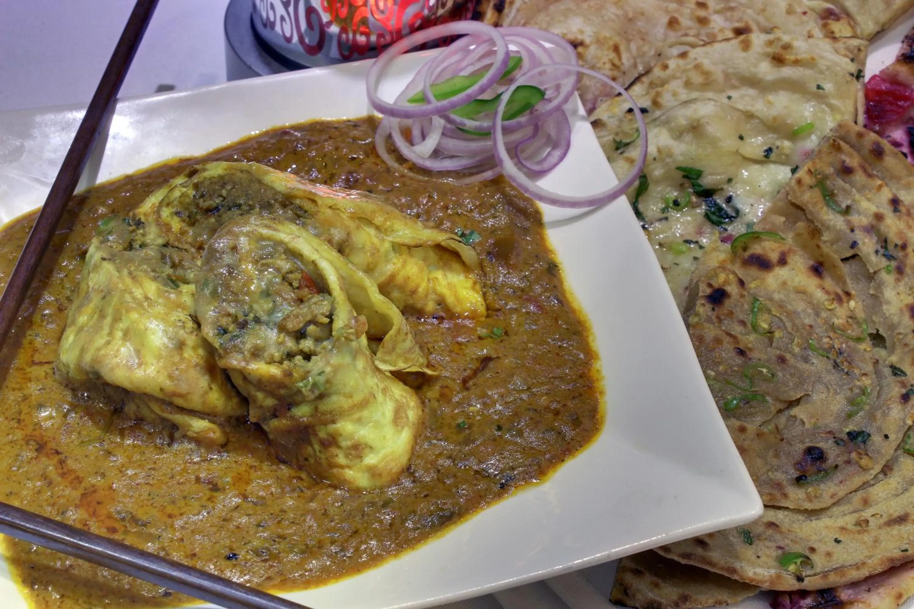 Restaurant/places to eat in The Radiant Swan